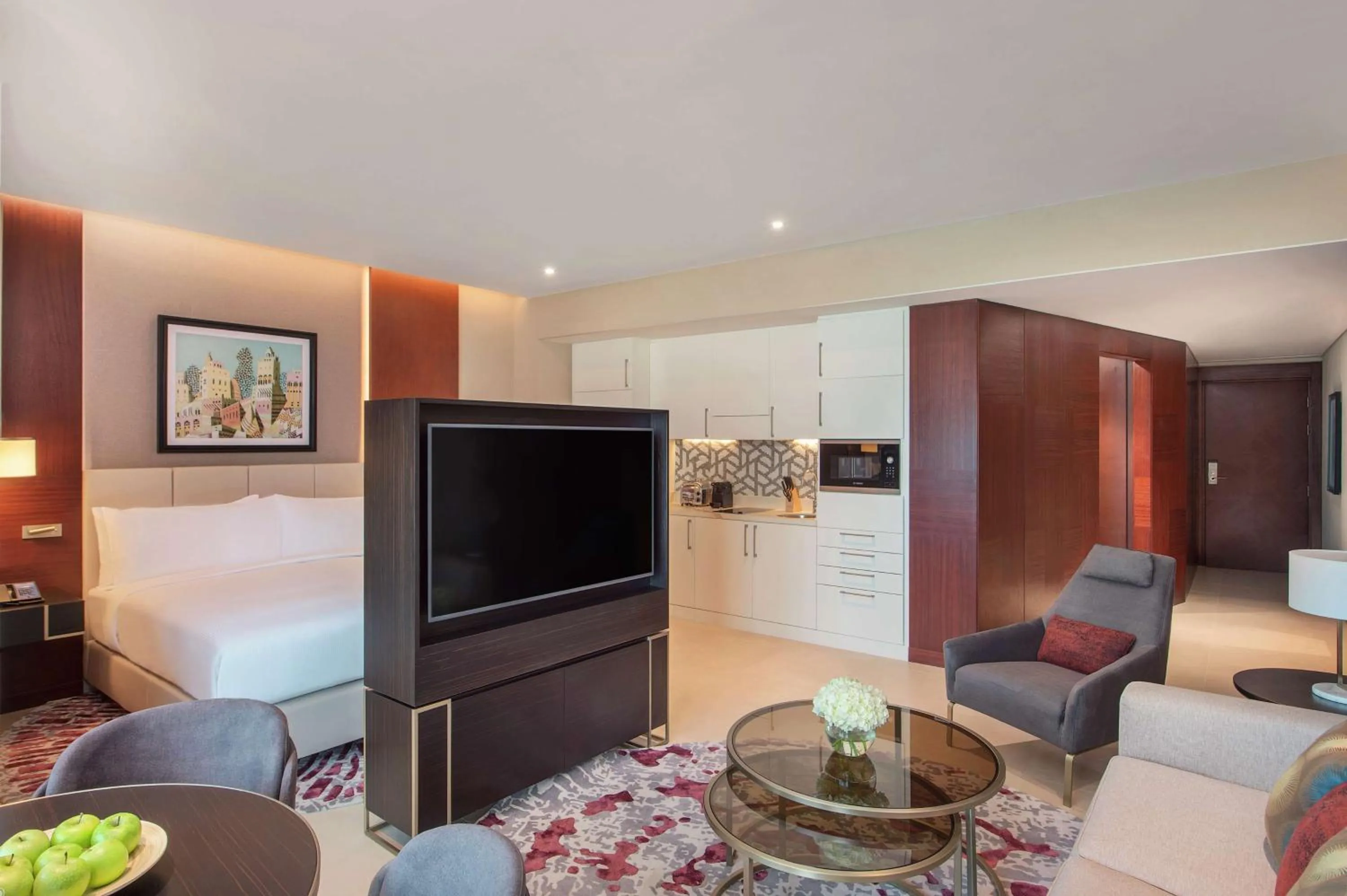 King Studio with Balcony in Hilton Doha The Pearl