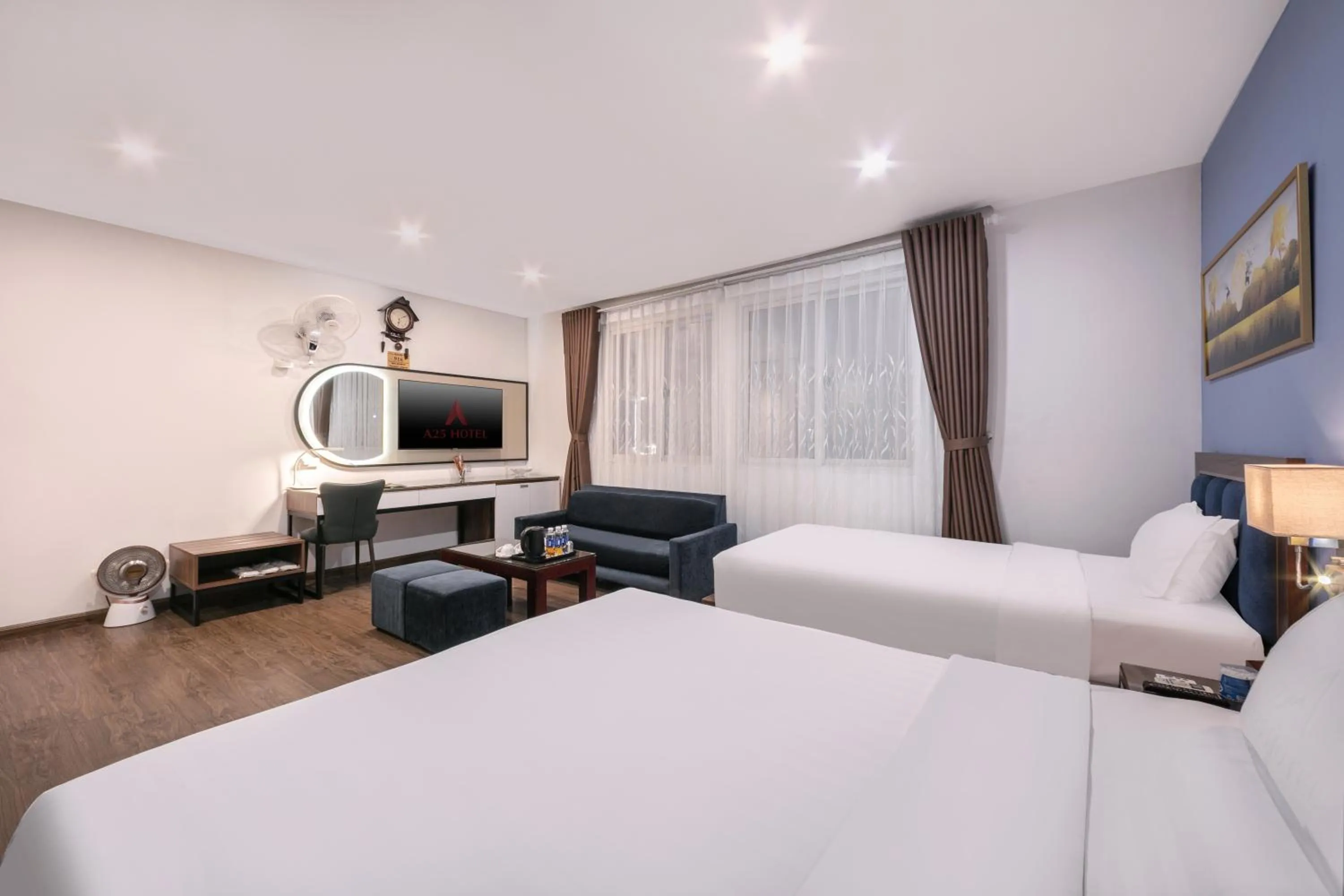 Deluxe Suite in A25 Hotel - 12 Ngô Sỹ Liên