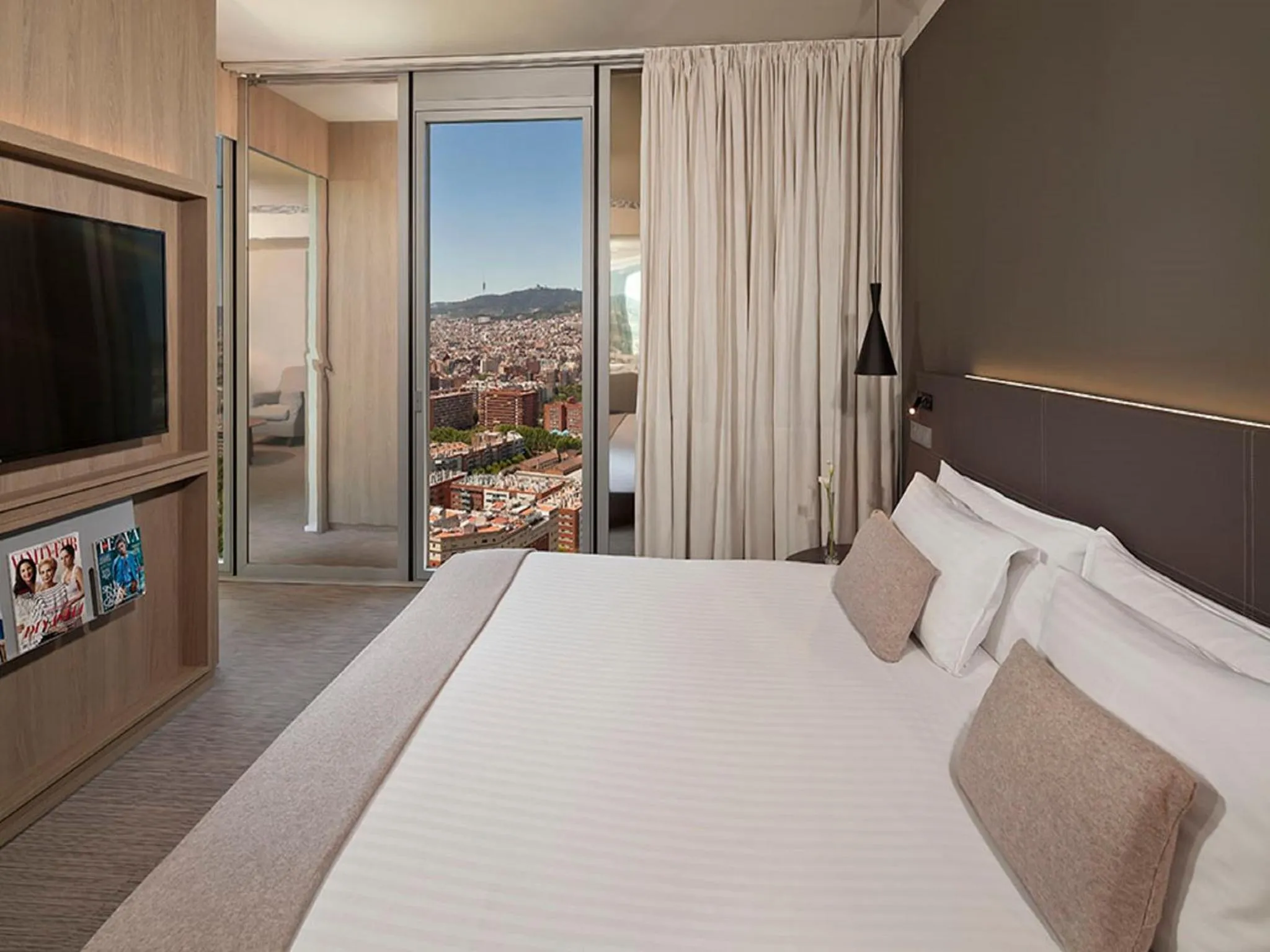 The Level Suite City View in The Level at Melia Barcelona Sky