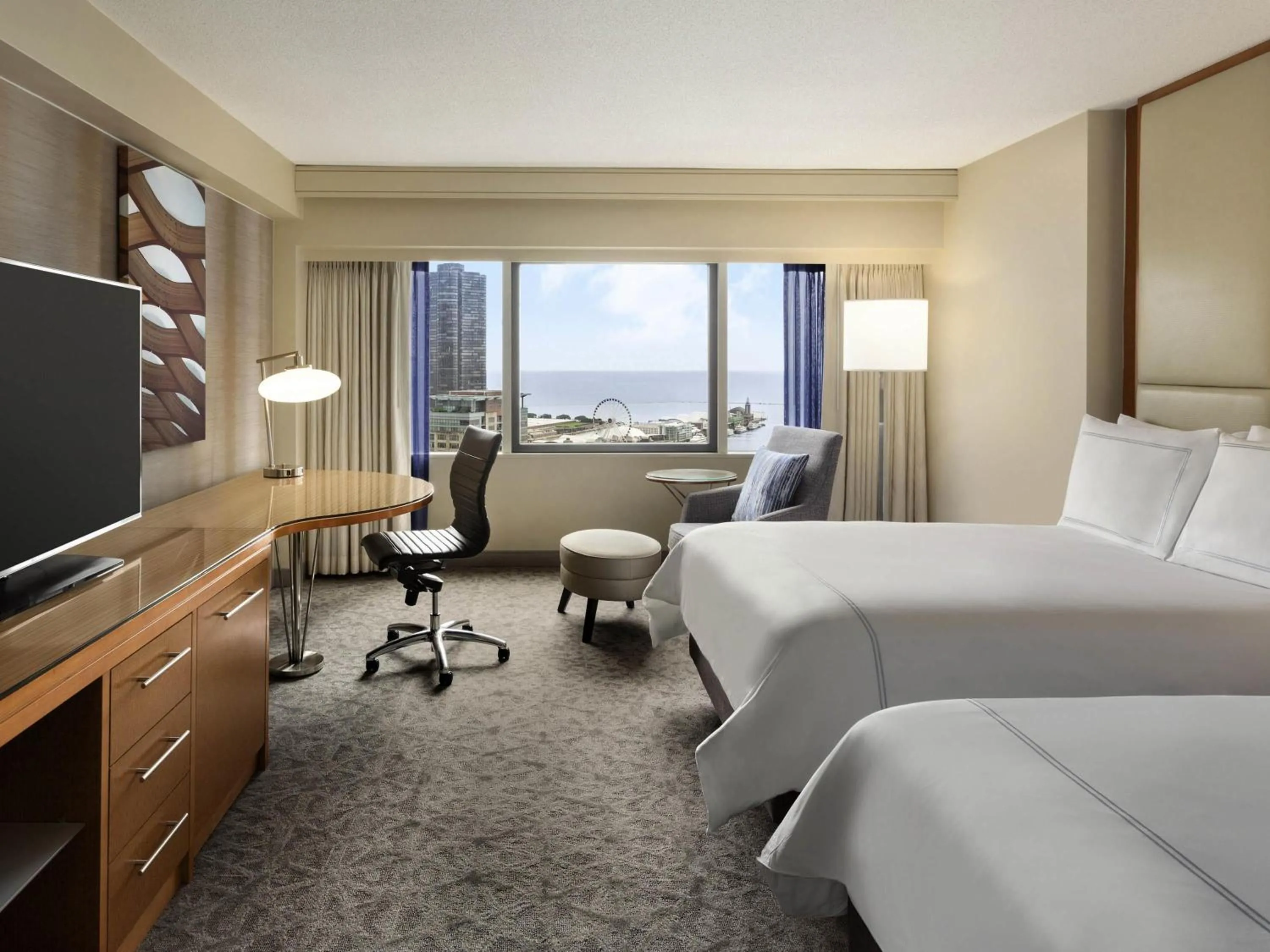 Classic Lakeview 2 Double - single occupancy in Swissotel Chicago