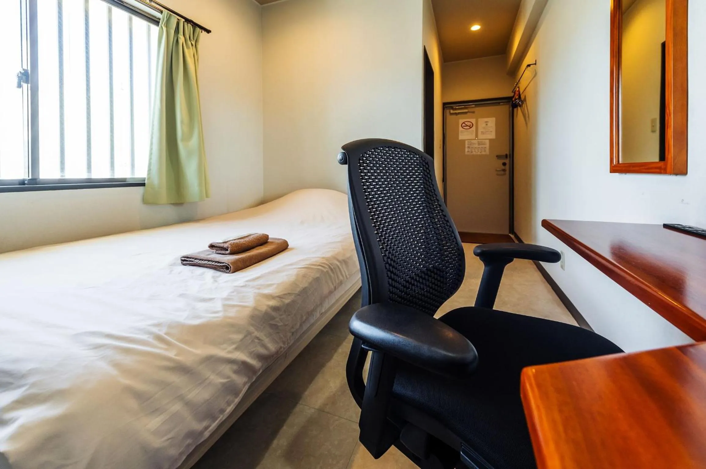 City view single（Non somokimg）  in Hotel Sunset American