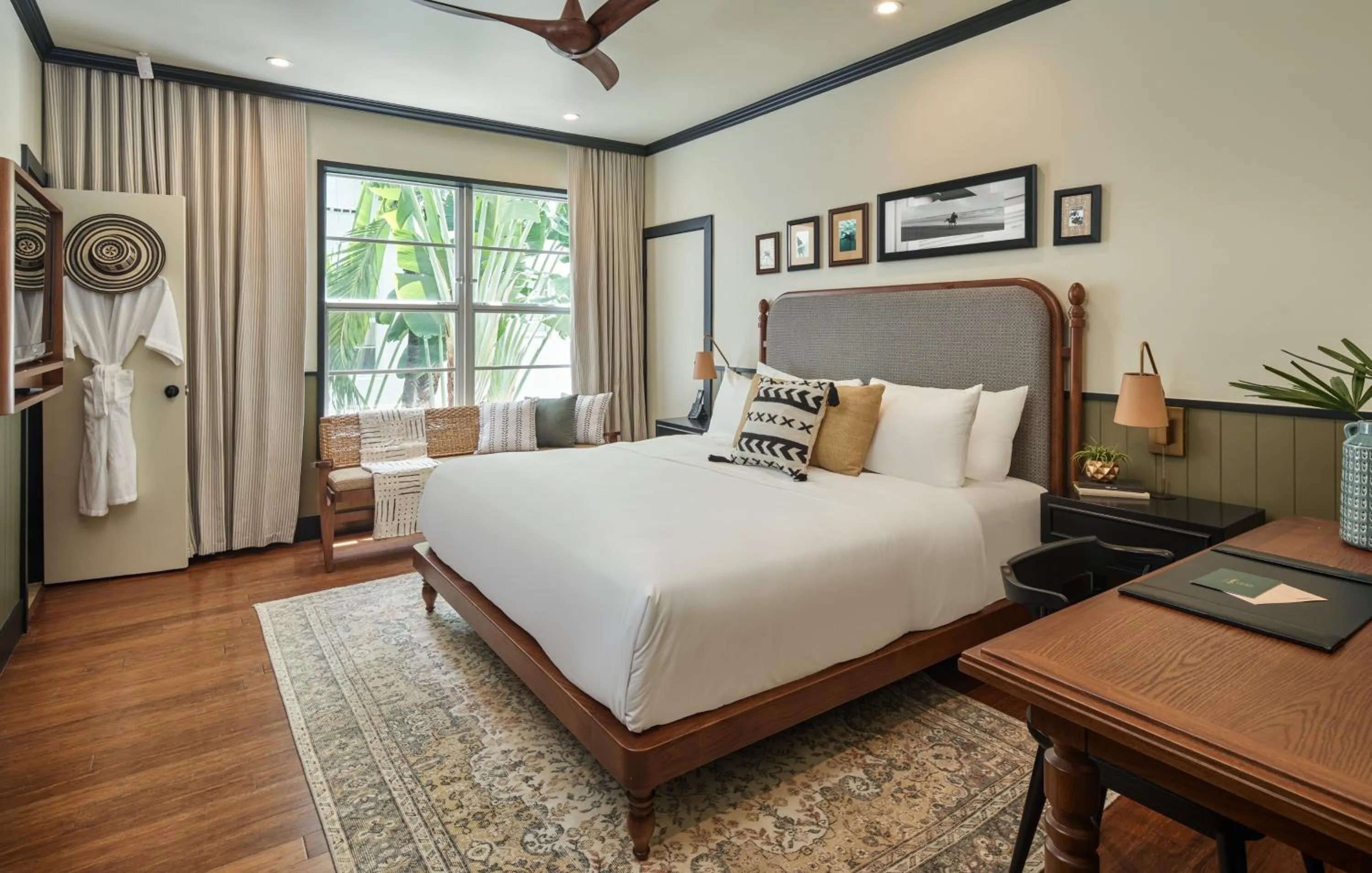 Junior King Suite in Balfour Miami Beach, a Morgans Originals hotel