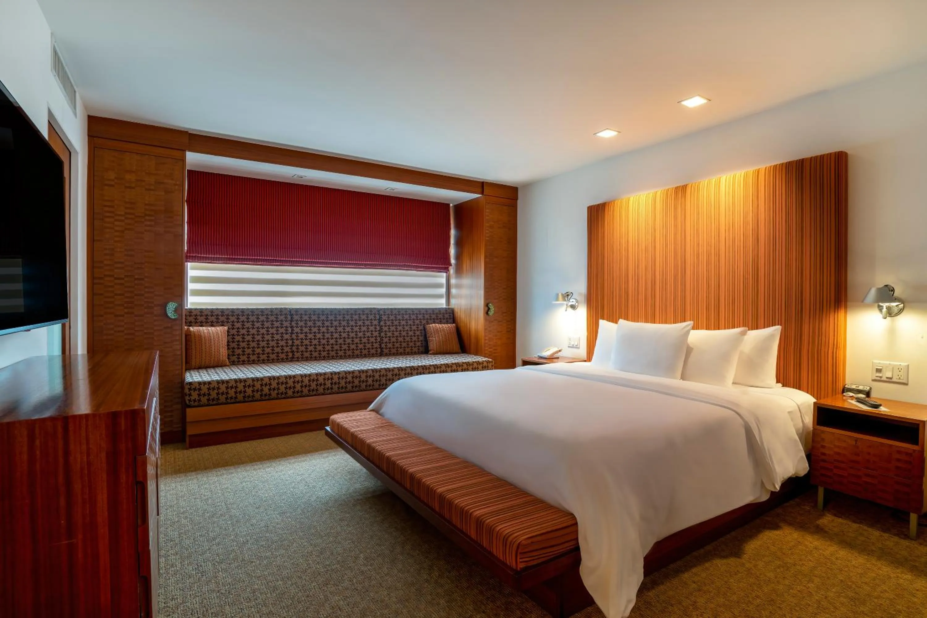 Ocean Drive Deluxe King in The Tony Hotel South Beach