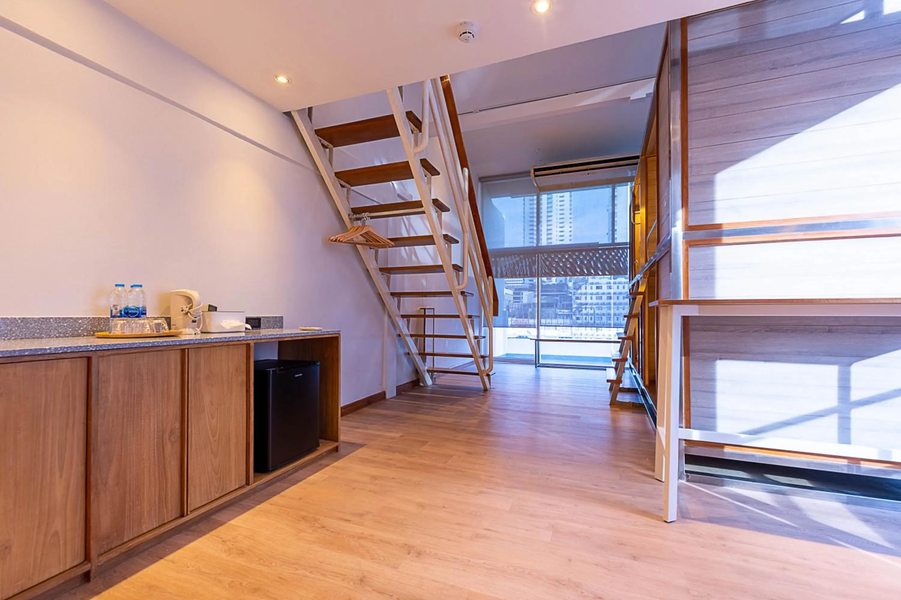 Family Suite with Balcony in Boxpackers Pratunam