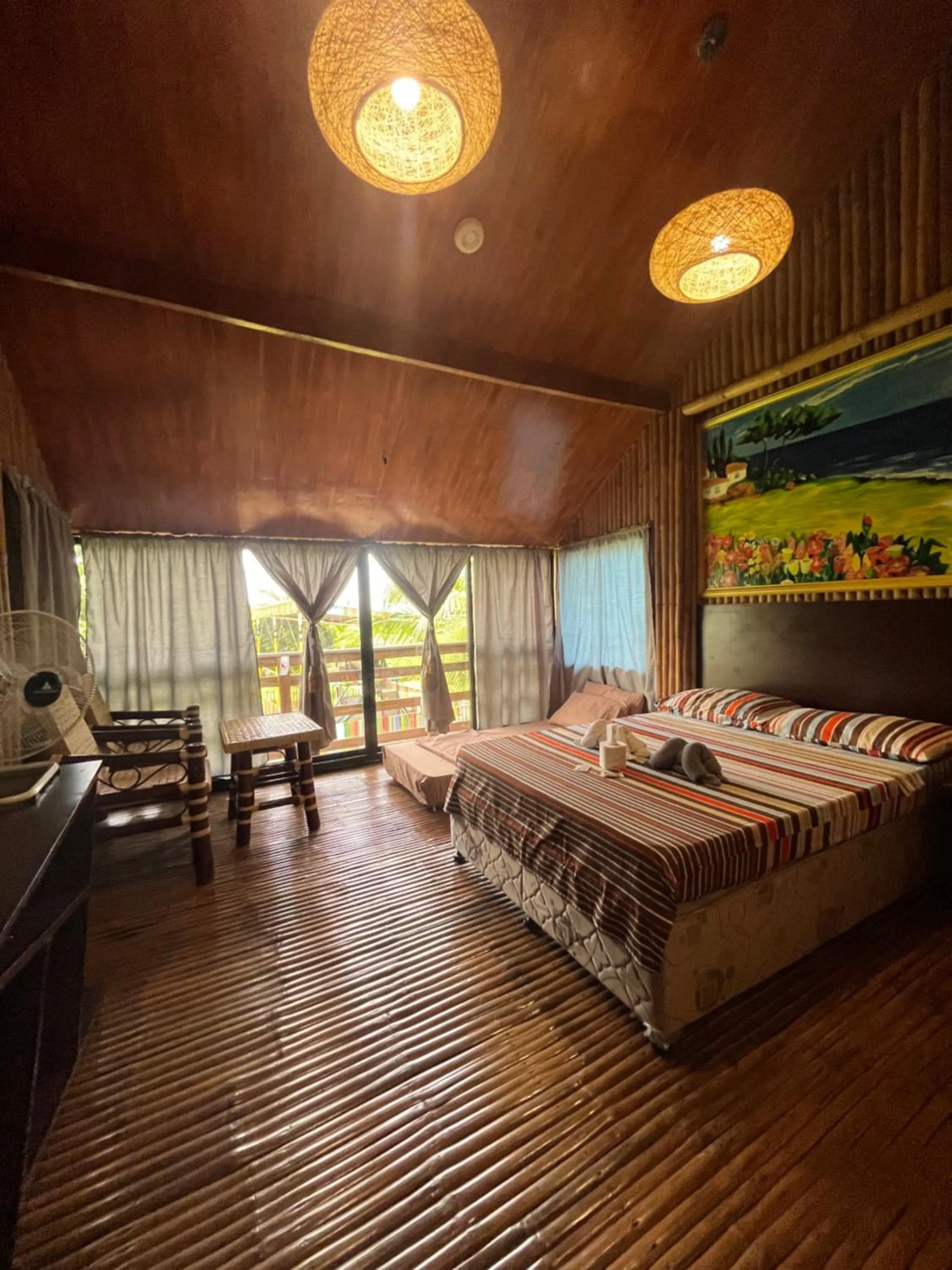 Deluxe Double Room in Vistapaloma beach resort