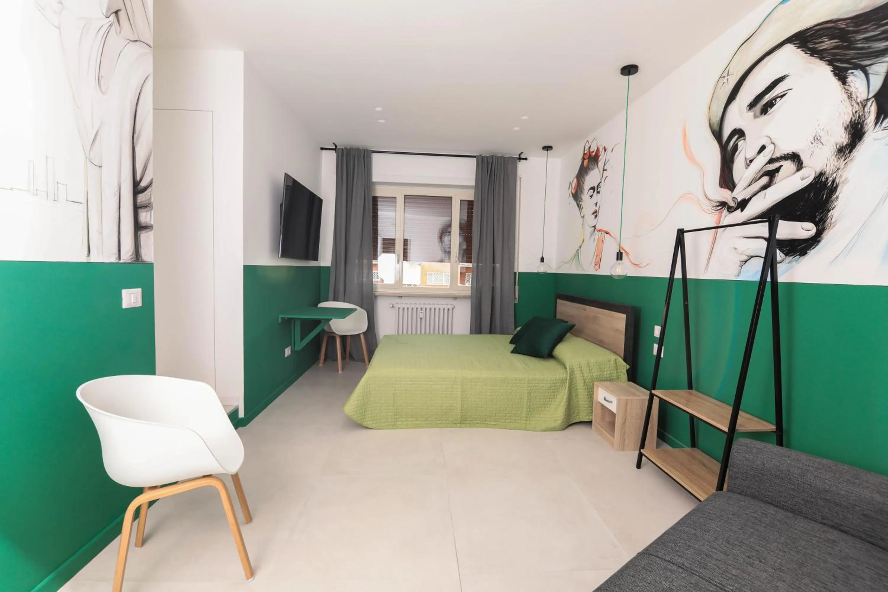 Double Room with Private Bathroom - single occupancy in O.Effe. Suites / Vatican