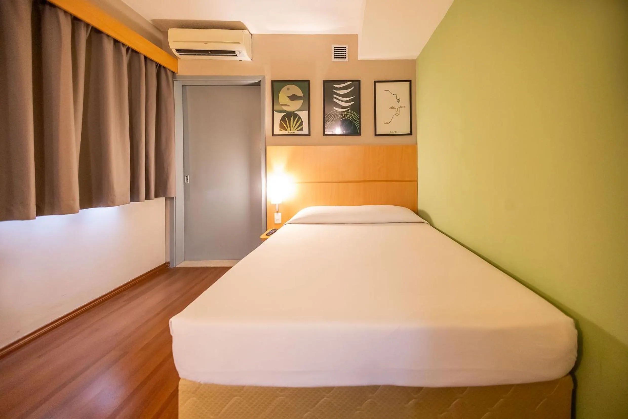 Standard Double Room - single occupancy - Wheelchair Accessible in HUS HOTEL Dourados