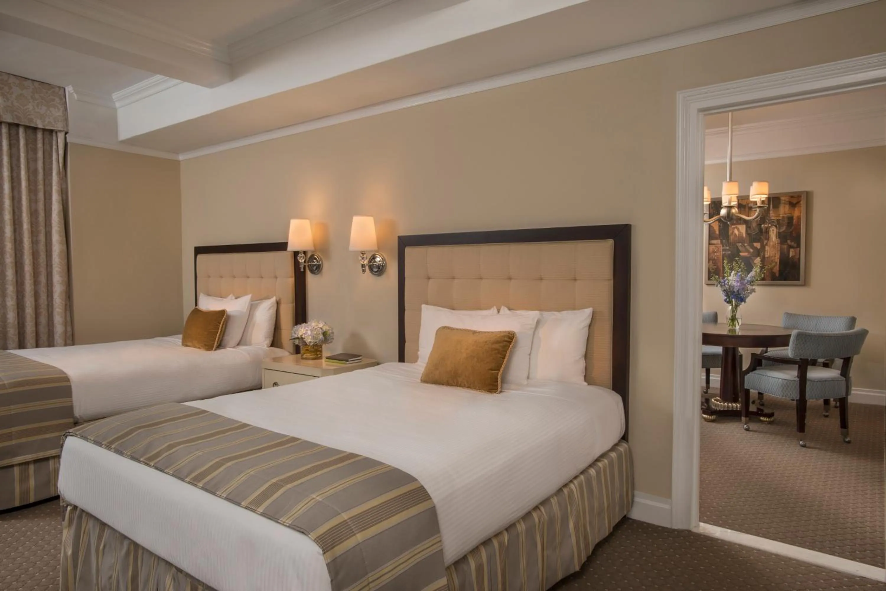 Premier One Bedroom Suite City view with Two Double Beds in Warwick New York