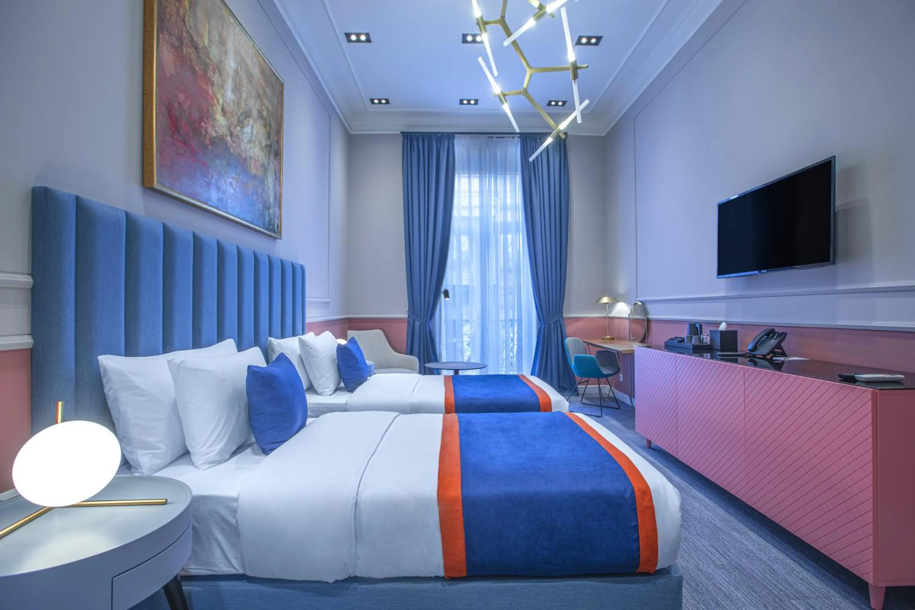 Deluxe Double or Twin Room with Balcony in Heritage Hotel and Suites