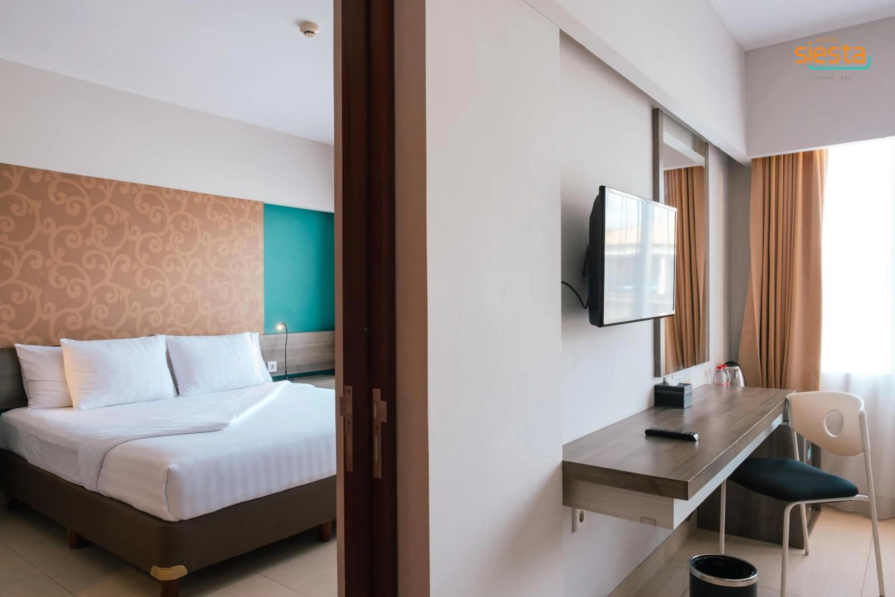 Interconnecting Superior Double or Twin Room in Siesta Legian