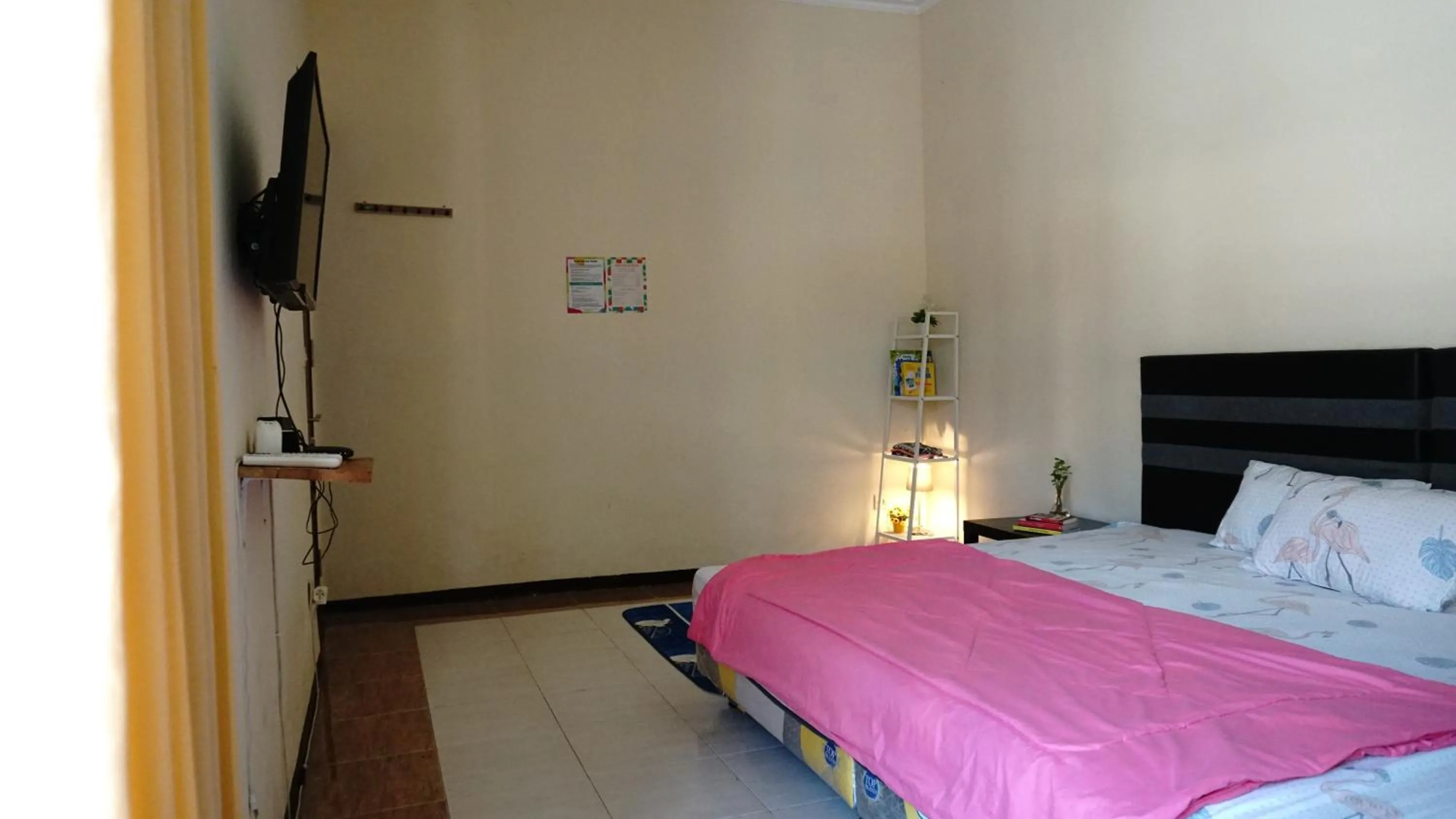 Deluxe Family Room in Green Surabaya Homey Syariah
