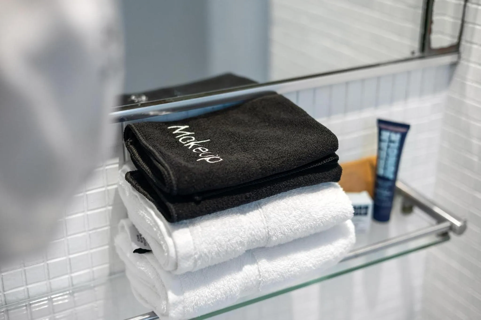 Deluxe Double Room with Two Double Beds in Beacon South Beach Hotel