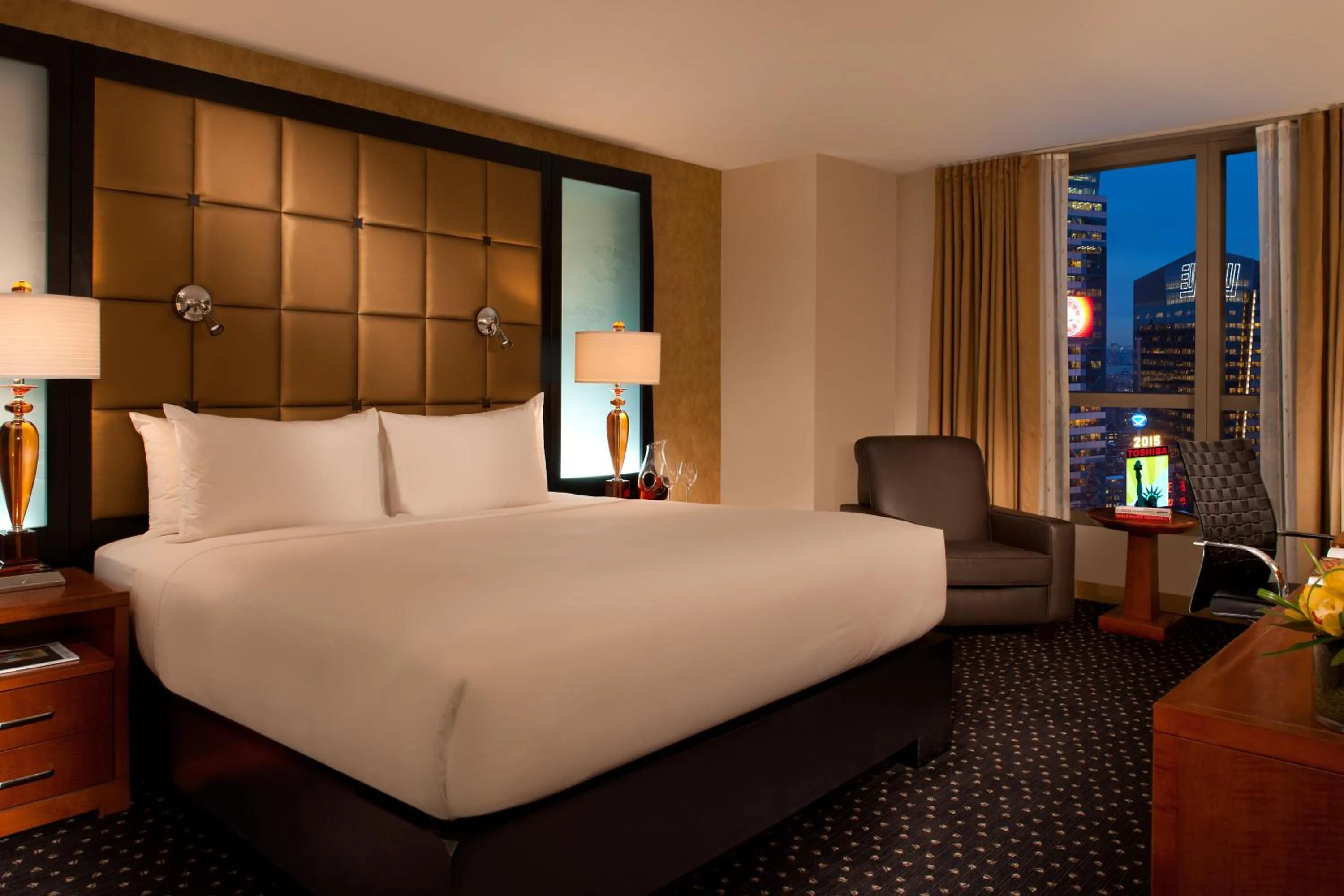 Deluxe room with 1 King bed - High Floor  in Millennium Hotel Broadway Times Square