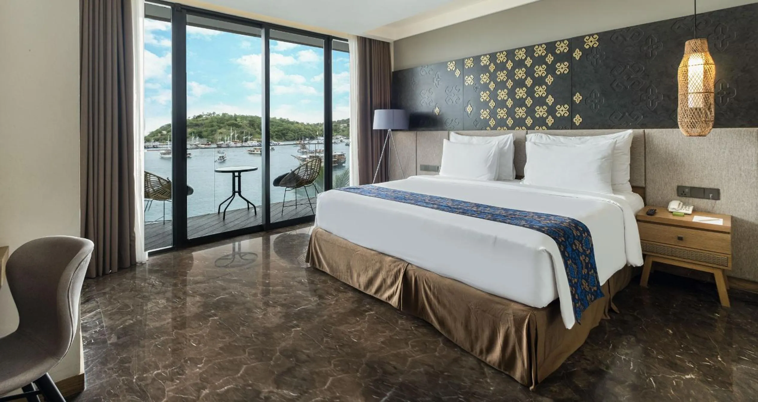 The Horizon Sea View in Meruorah Komodo Labuan Bajo