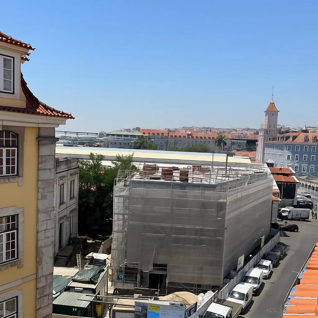 Apartment with City View - 4th floor no elevator in Azulejos Cais Sodré B&B