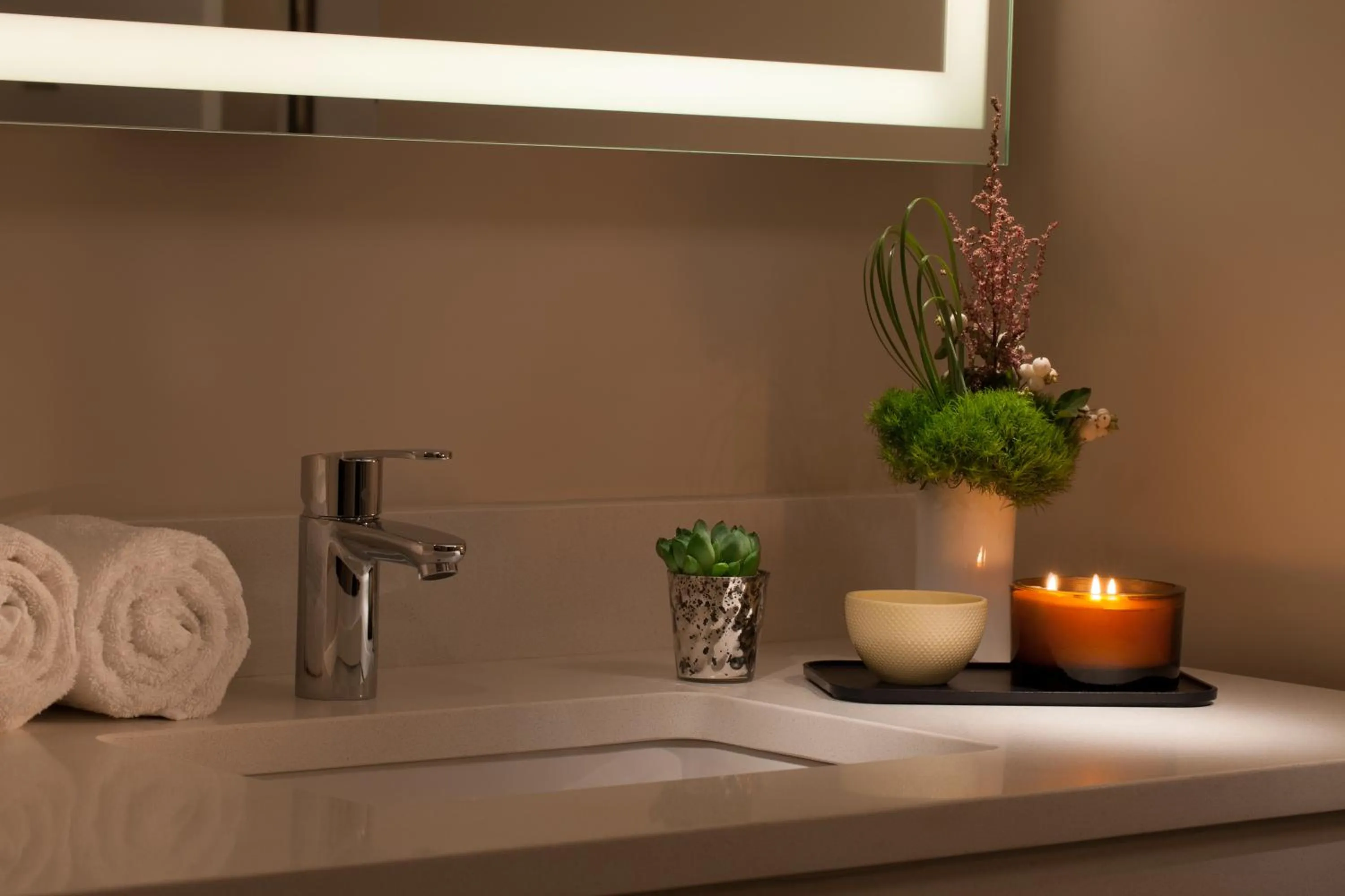 Standard King Room in The McCormick Scottsdale