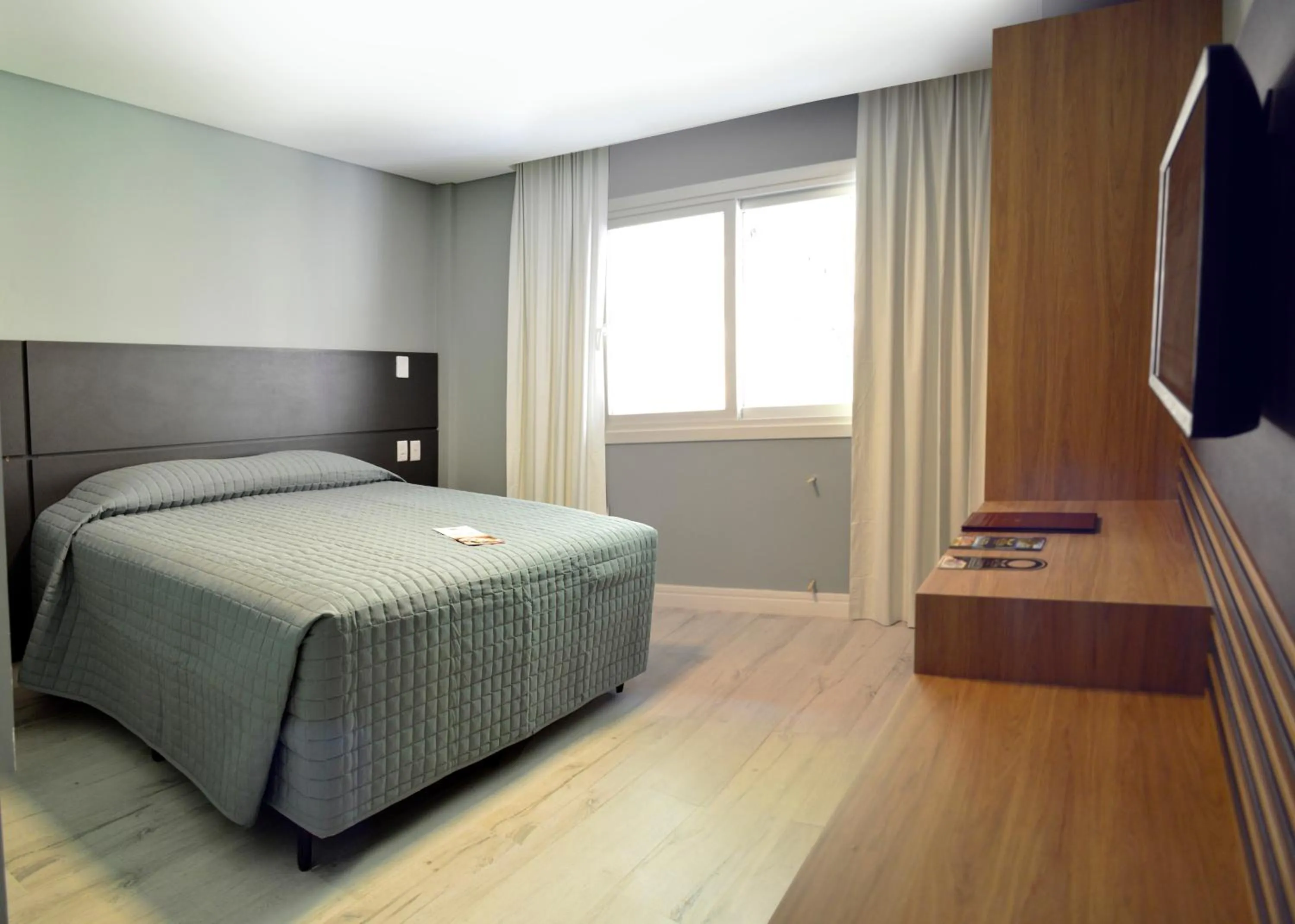 Deluxe Triple Room in Sky Palace Hotel