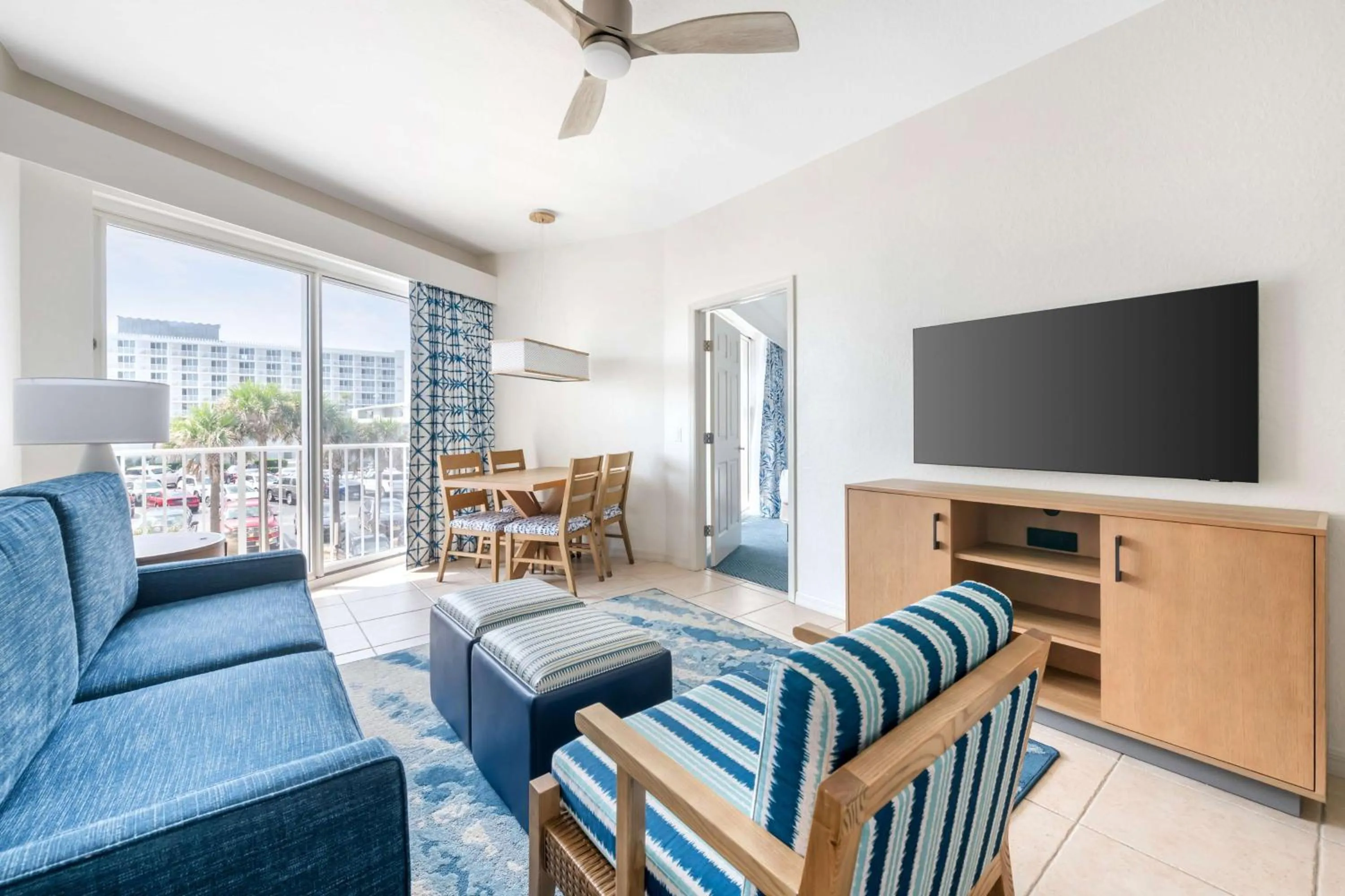 Two-Bedroom Suite with Balcony in Hilton Vacation Club The Cove on Ormond Beach