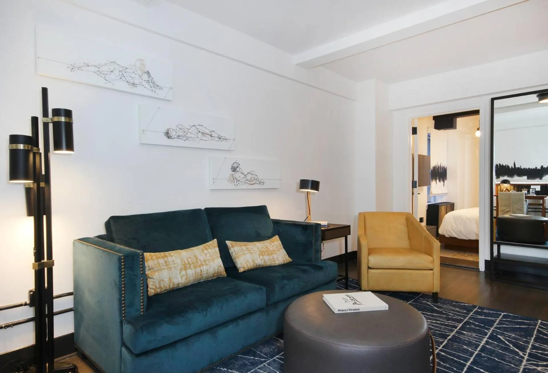 Gallery King Suite in The Renwick