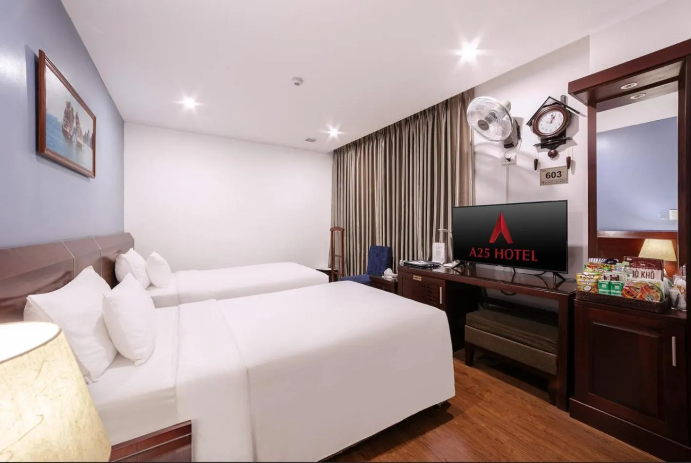 Superior Twin Room in A25 Hotel - 63A Phương Liệt