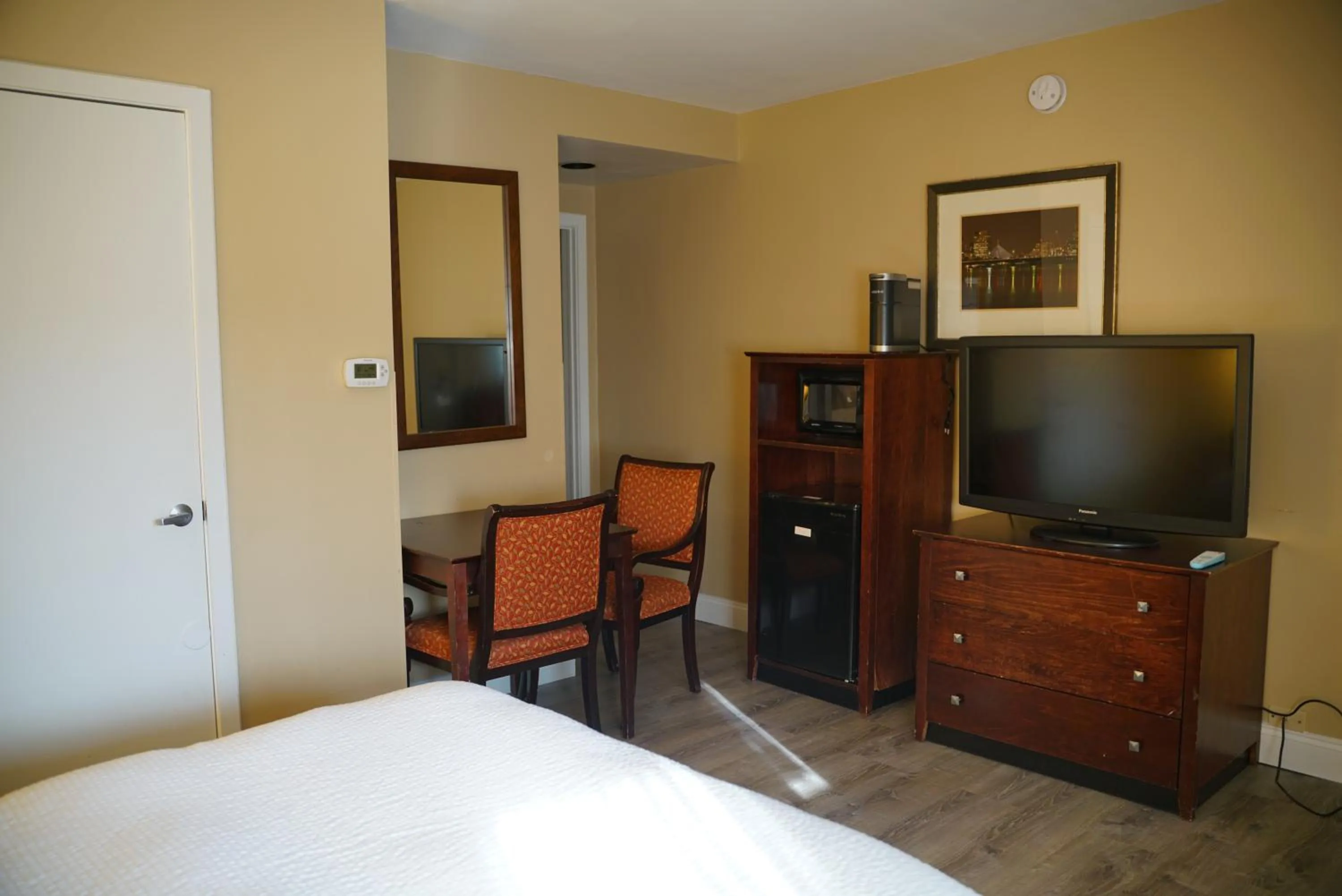 Standard King Room in Hotel Boston