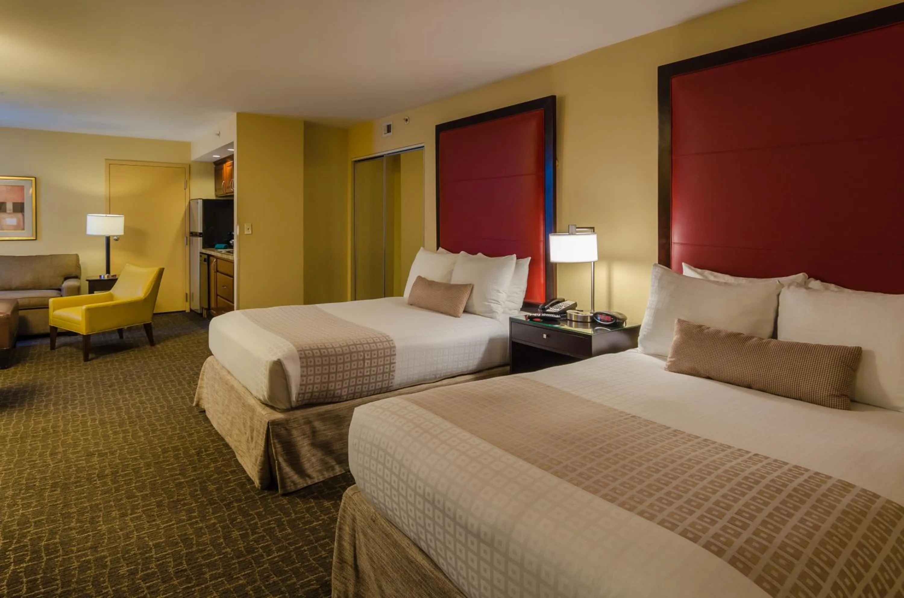 Corporate Quarter Suite - 2 Double Beds in Beacon Hotel & Corporate Quarters