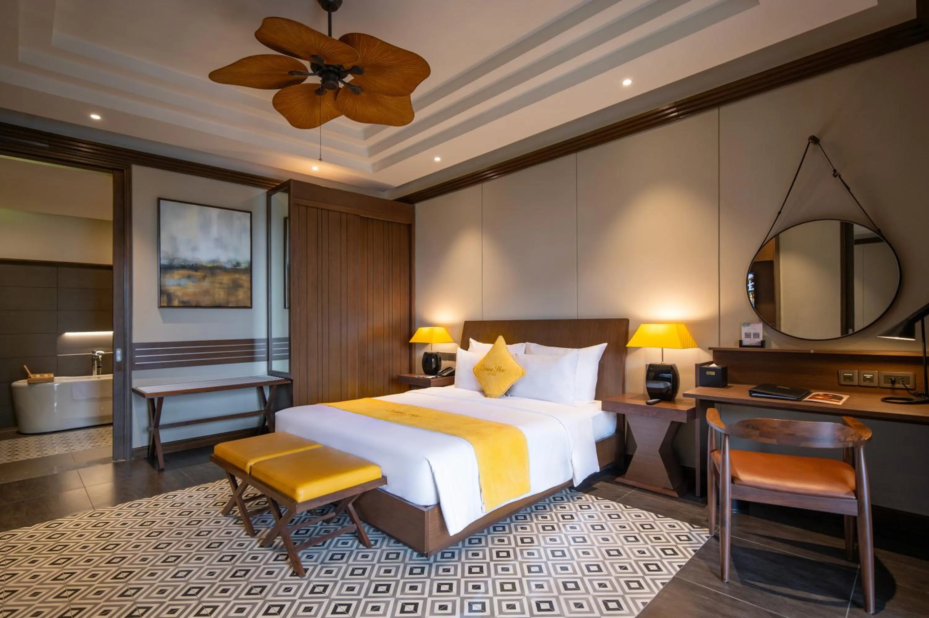 Executive Suite in Senna Hue Hotel