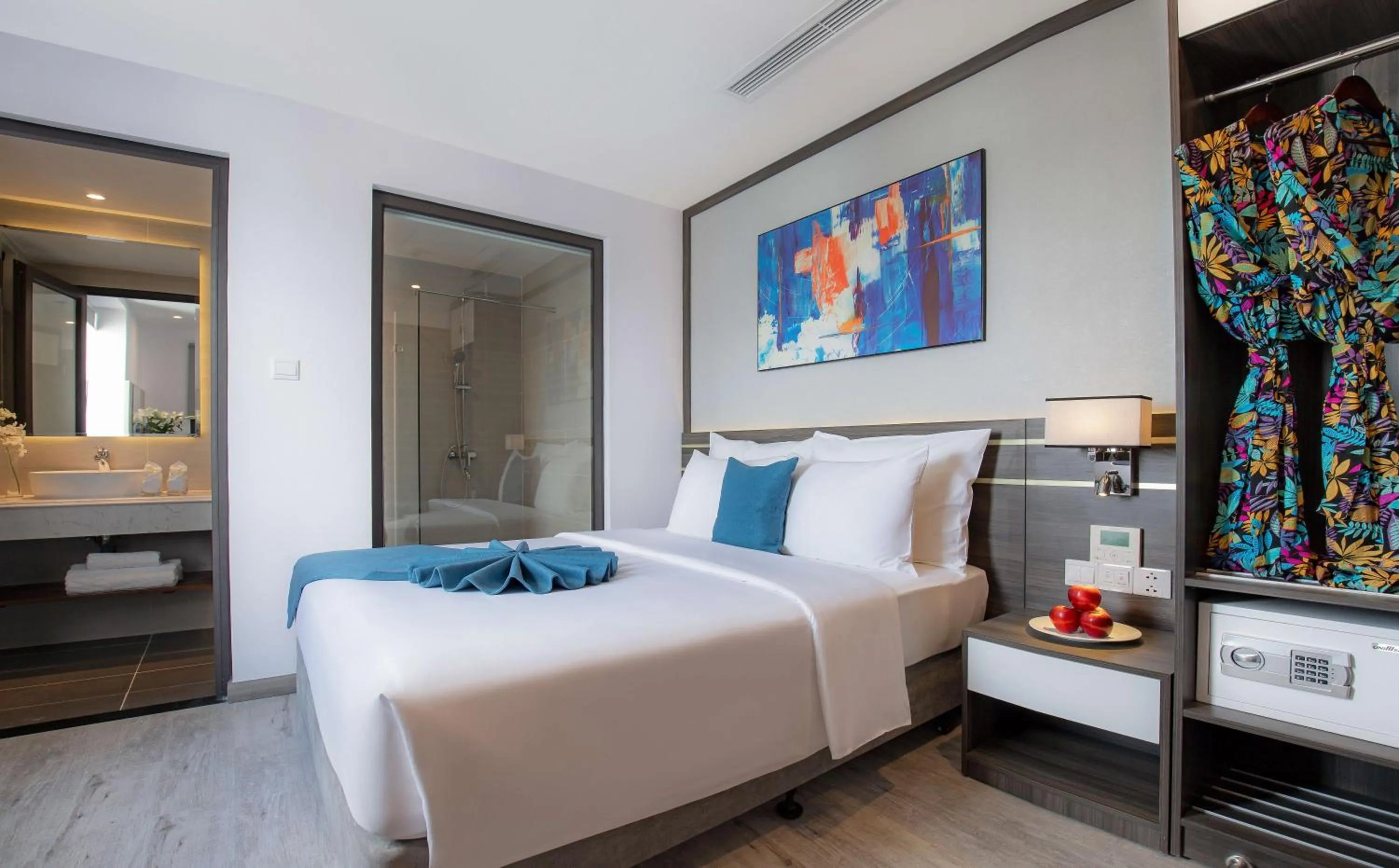 Superior Double Room with Window in Seana Hotel