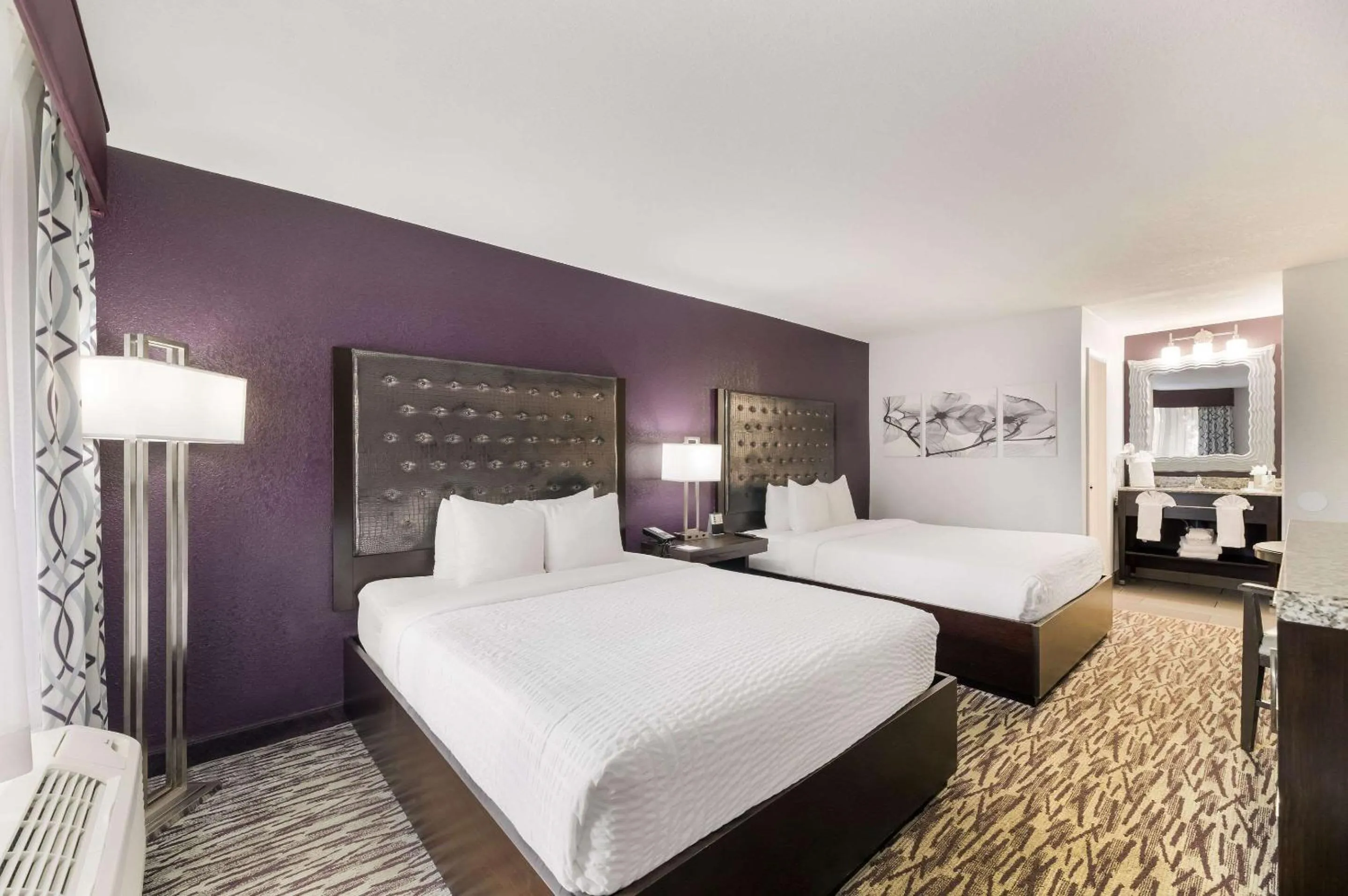 Queen Room with Two Queen Beds (No Resort Fee) in Clarion Inn & Suites Across From Universal Orlando Resort