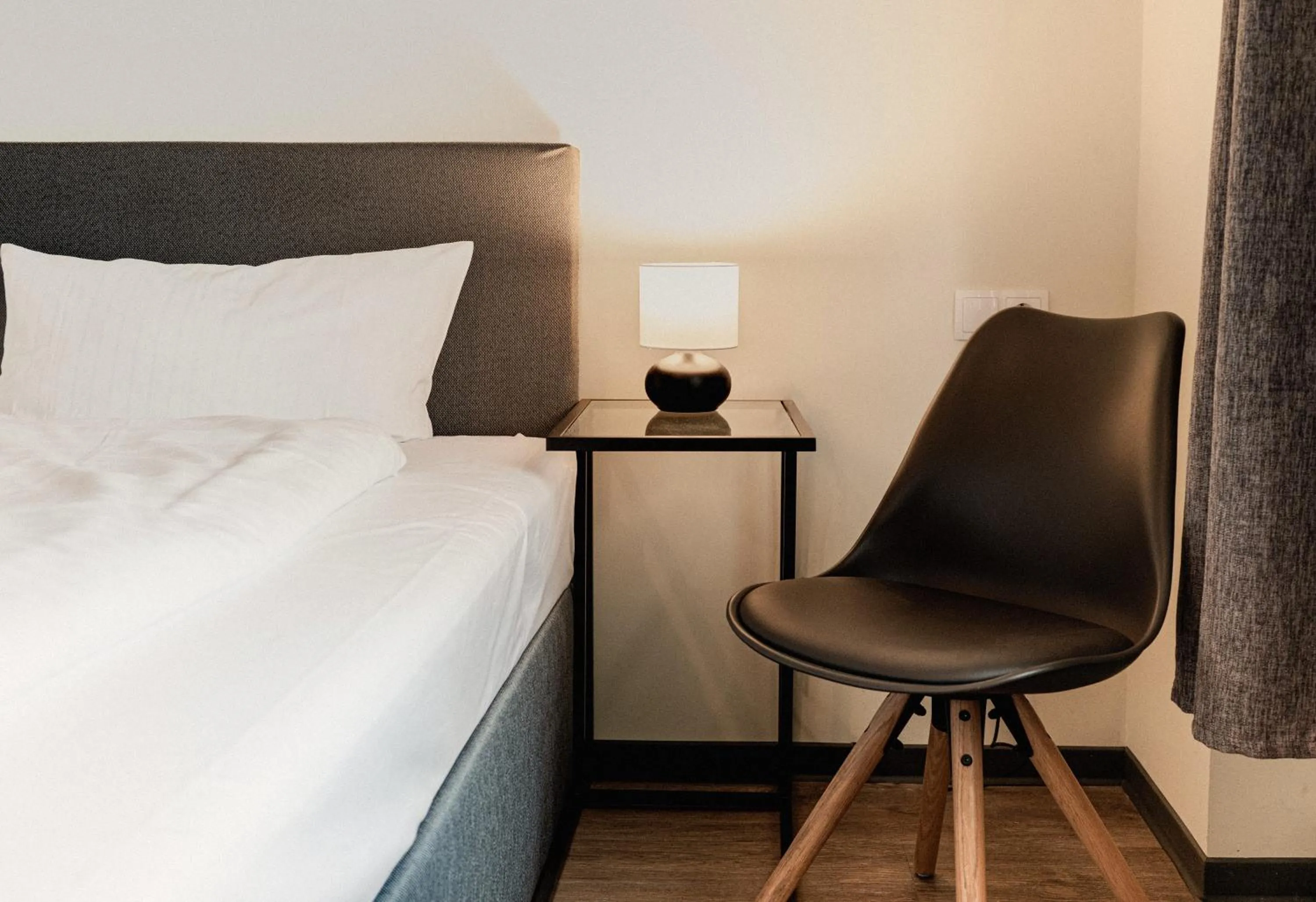 Double Room with Private Bathroom in Wandery Hotel & Hostel Dessau