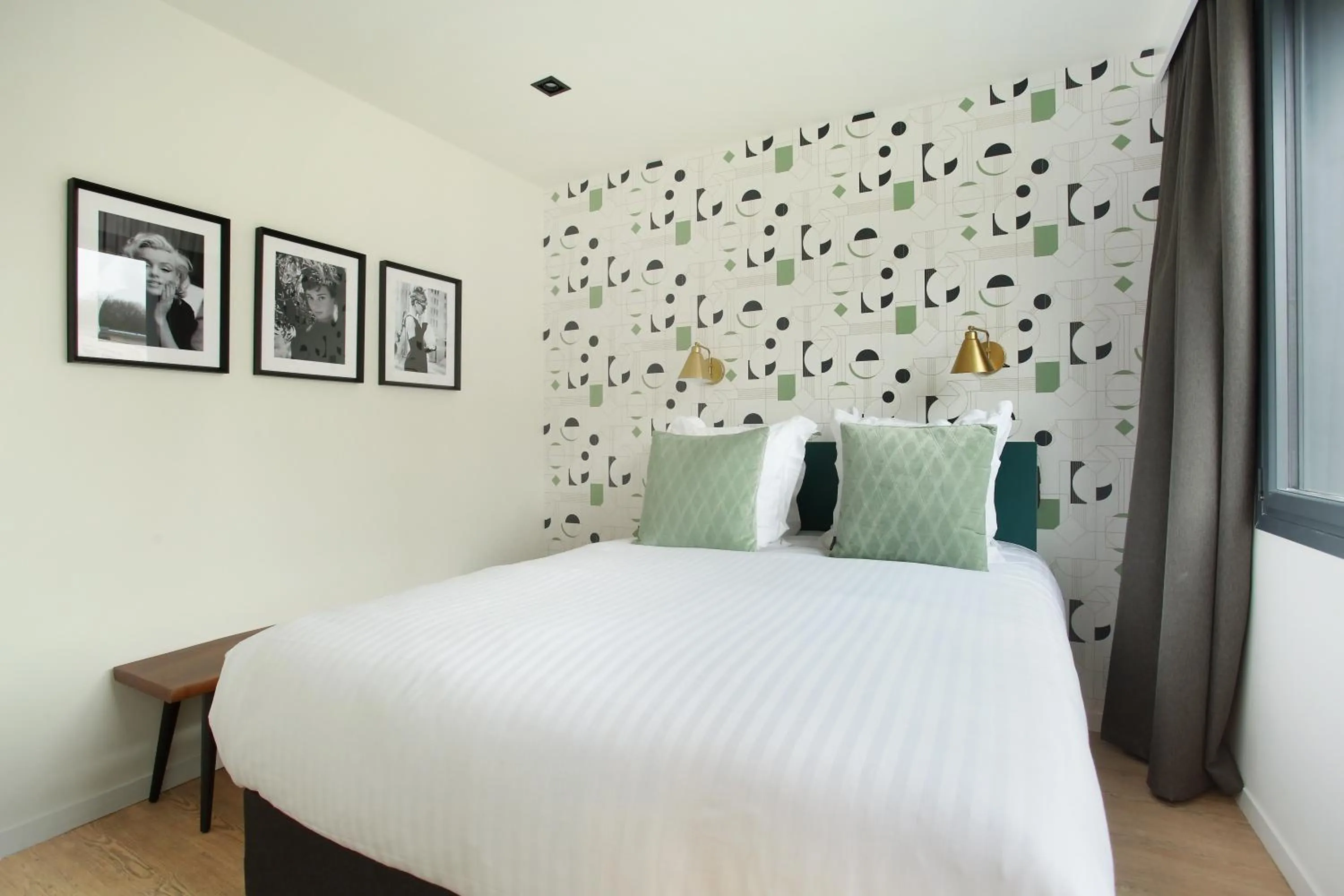 Large 1 Bedroom Apartment with Sofa Bed in YAYS Paris Issy by Numa