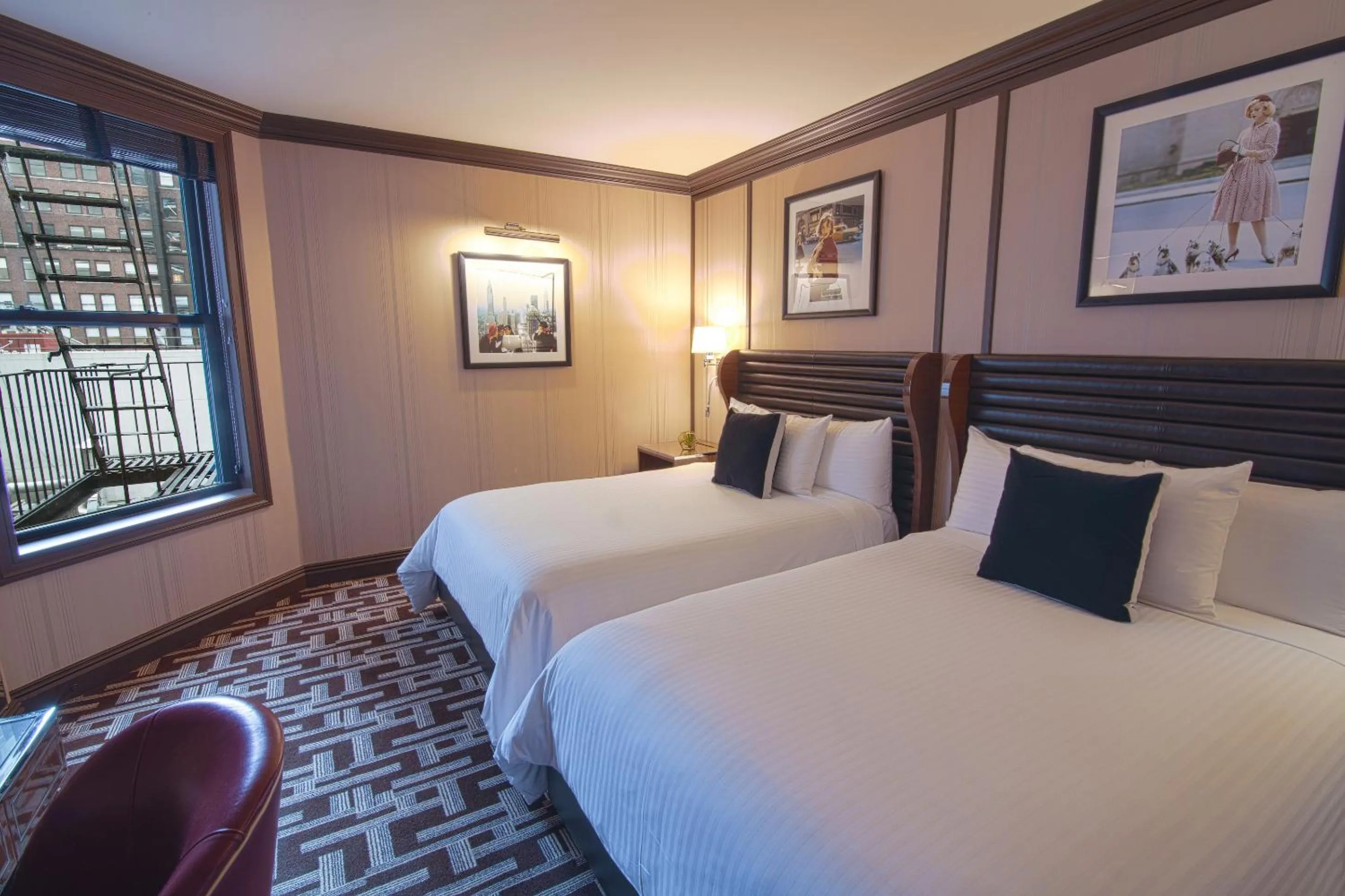 Deluxe 2 Double Beds  in Iroquois New York Times Square