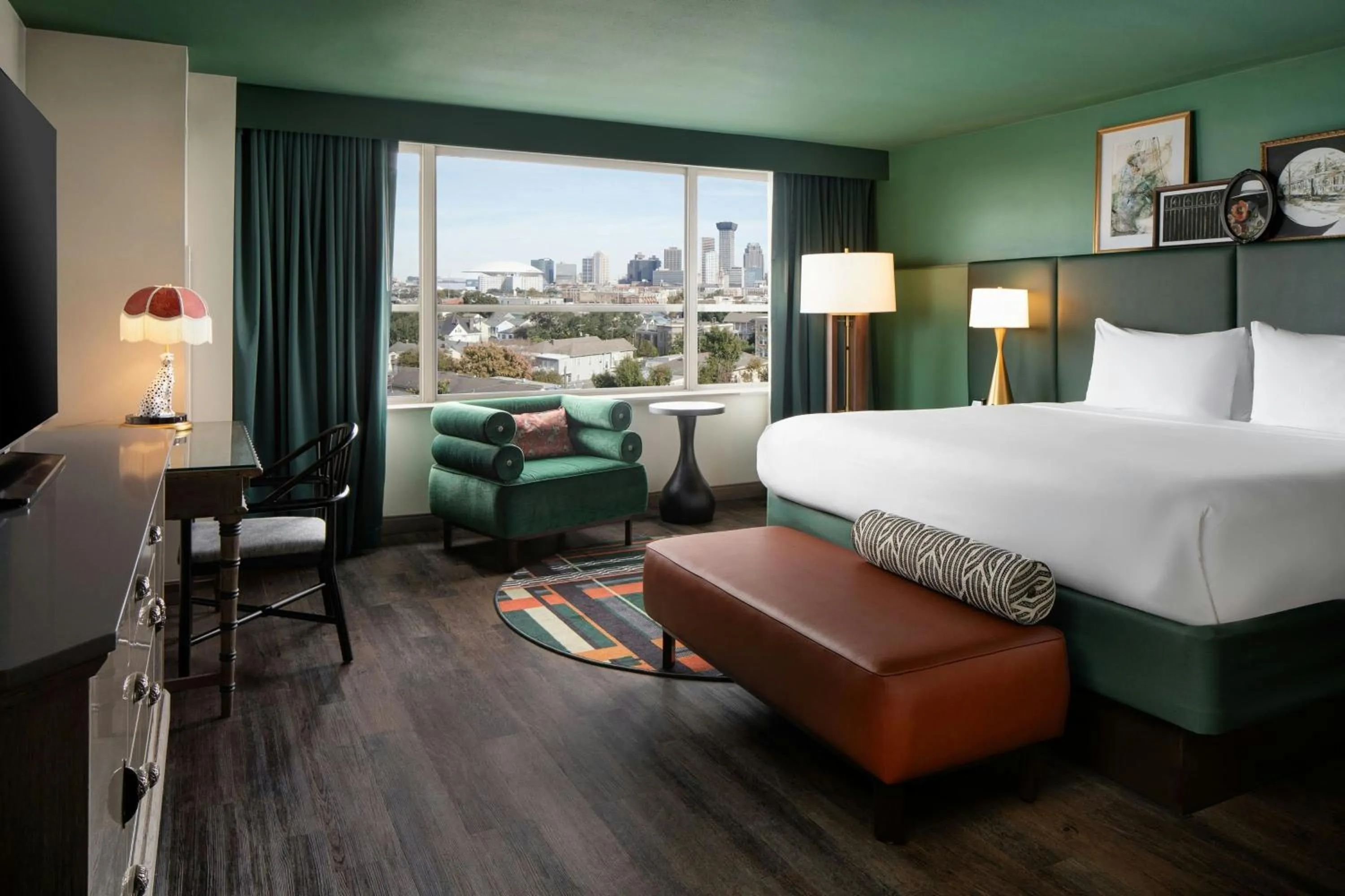 King Room with City View in Hotel Tonnelle New Orleans, a Tribute Portfolio Hotel