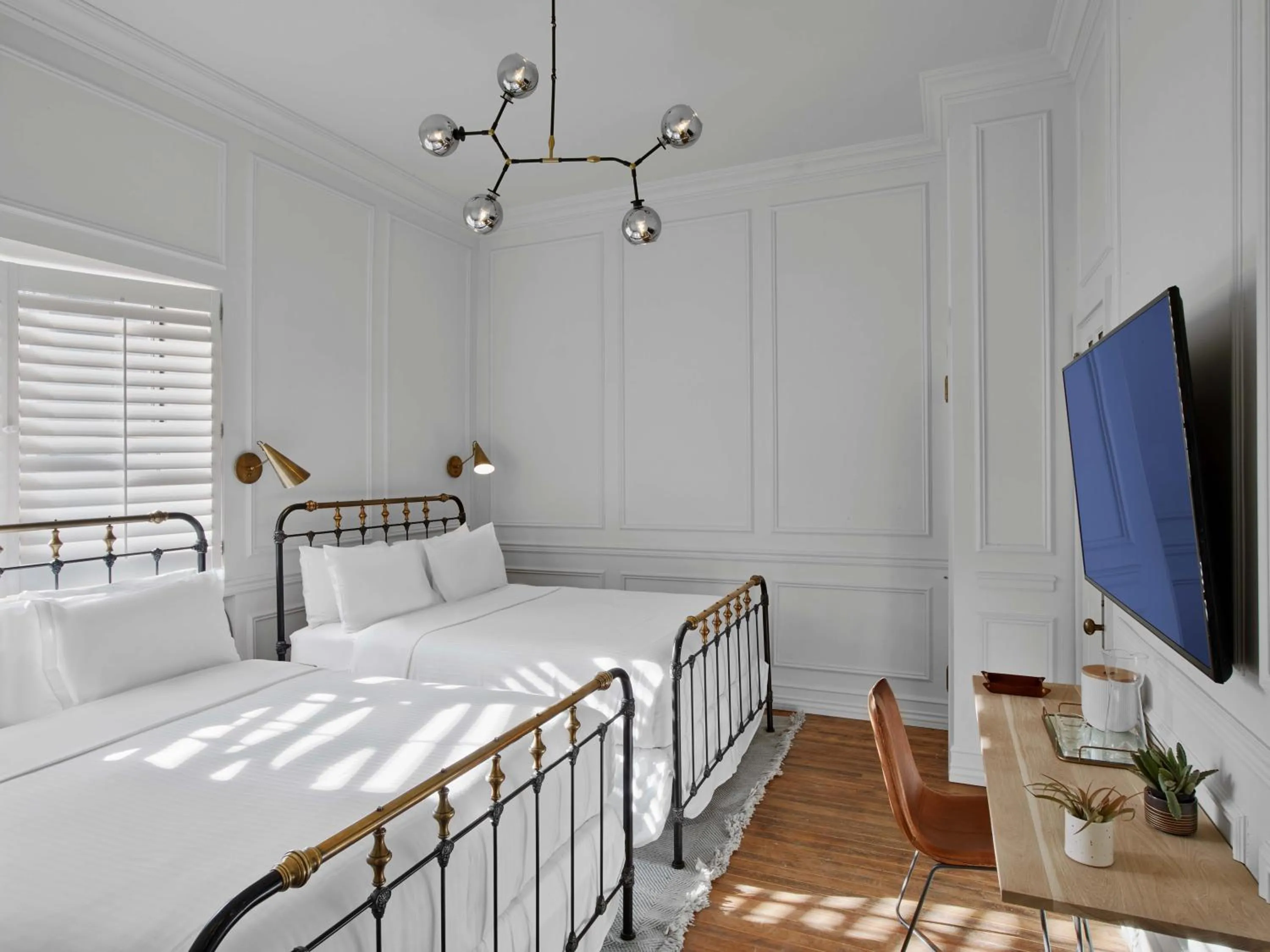 Premium Queen Room with Two Queen Beds in Life Hotel New York