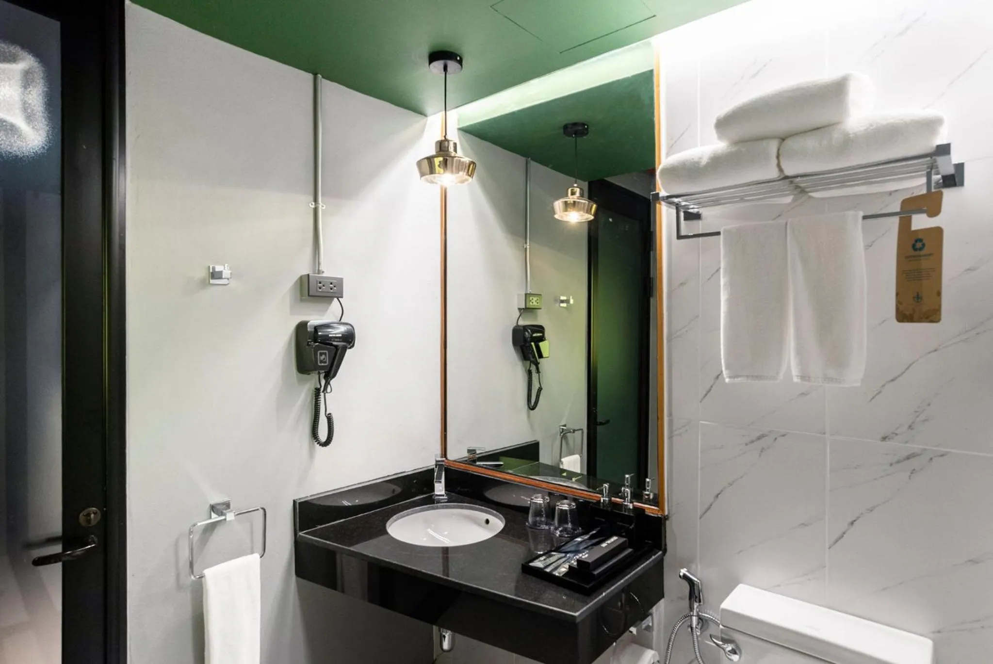 Superior Twin Room in MeStyle Museum Hotel