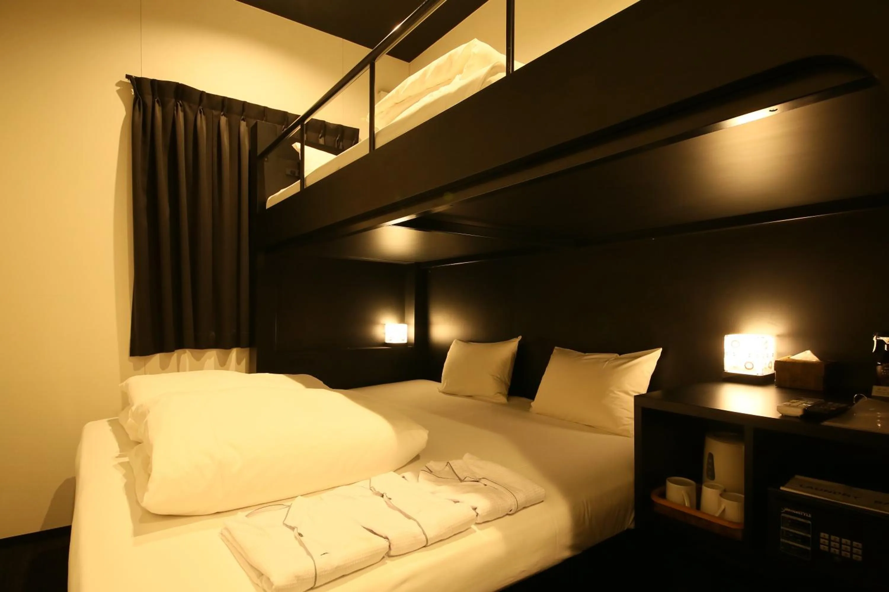 Triple Room in HOTEL TRAD Replay