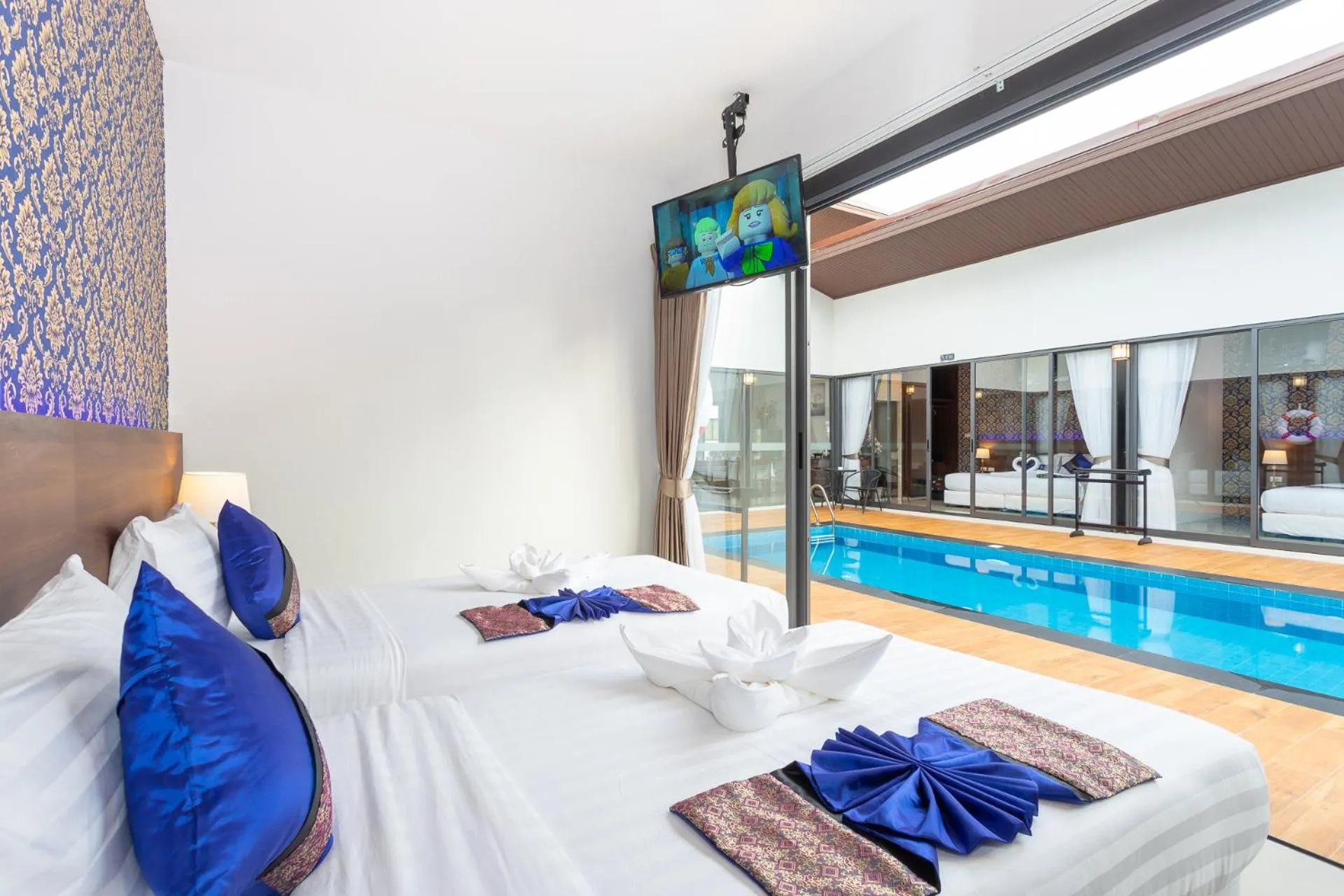 Villa with Private Pool in The Thames Pool Access Resort & Villa - SHA Extra Plus