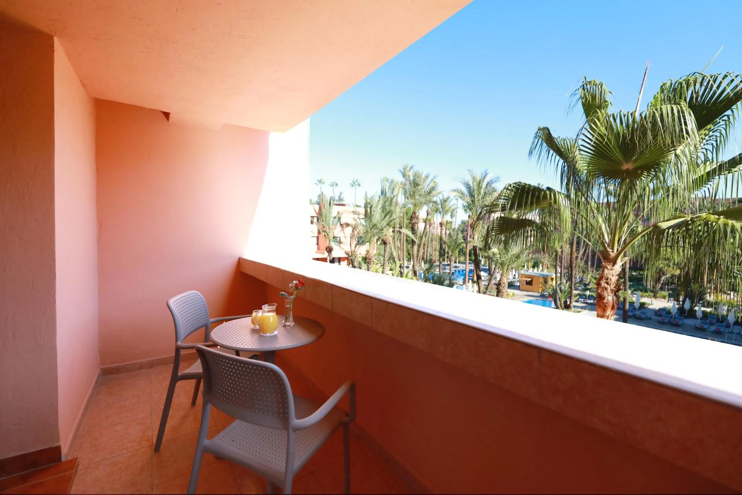 Premium Room, Twin Beds, Balcony Pool View in Kenzi Rose Garden