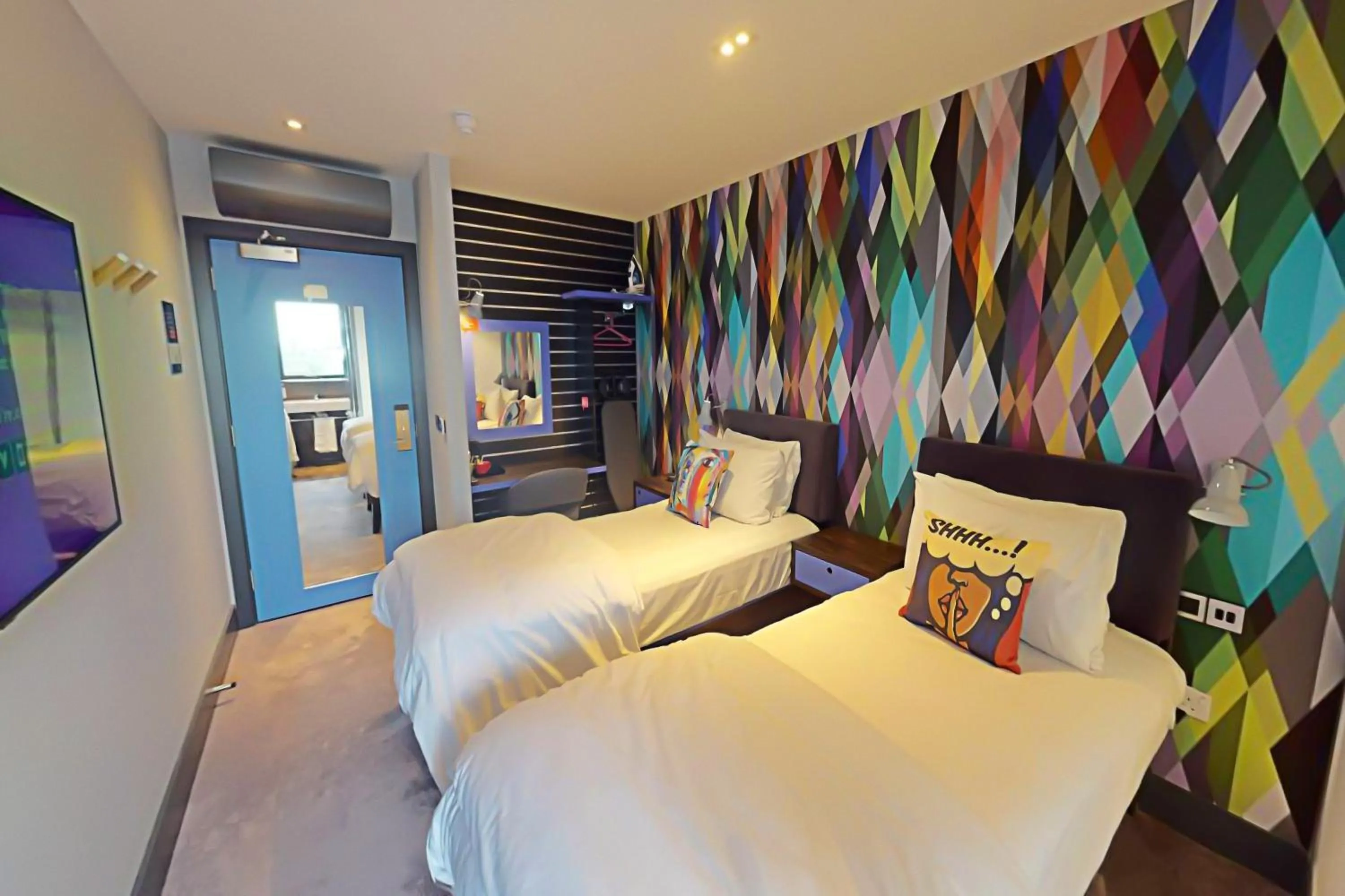 Twin Room in Village Hotel Basingstoke