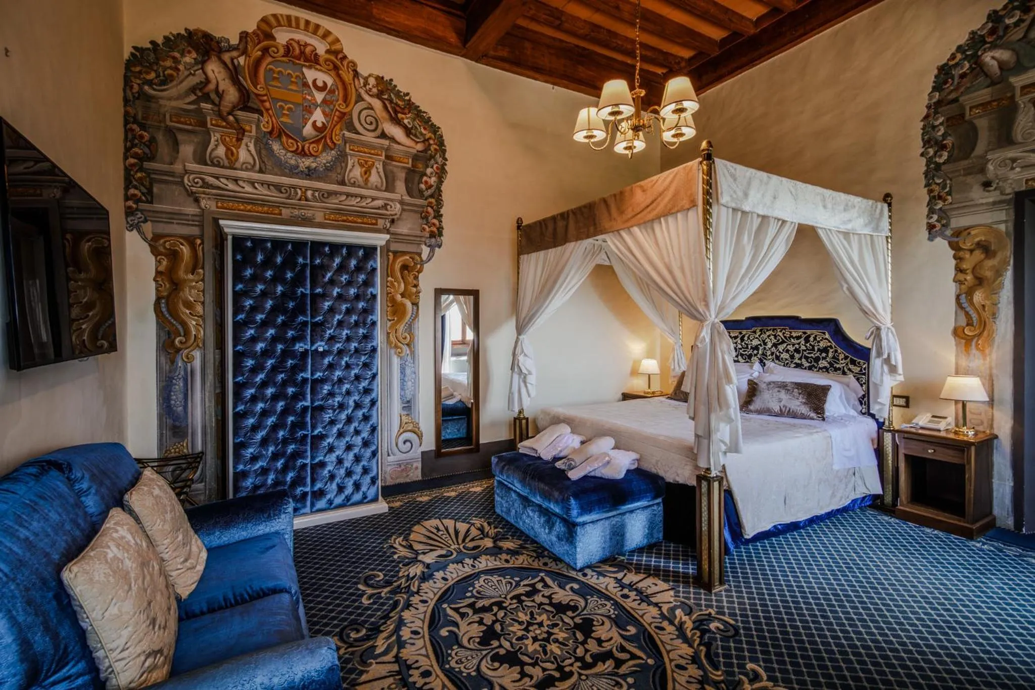 Junior Suite with Spa Access in Villa Lecchi Hotel Wellness