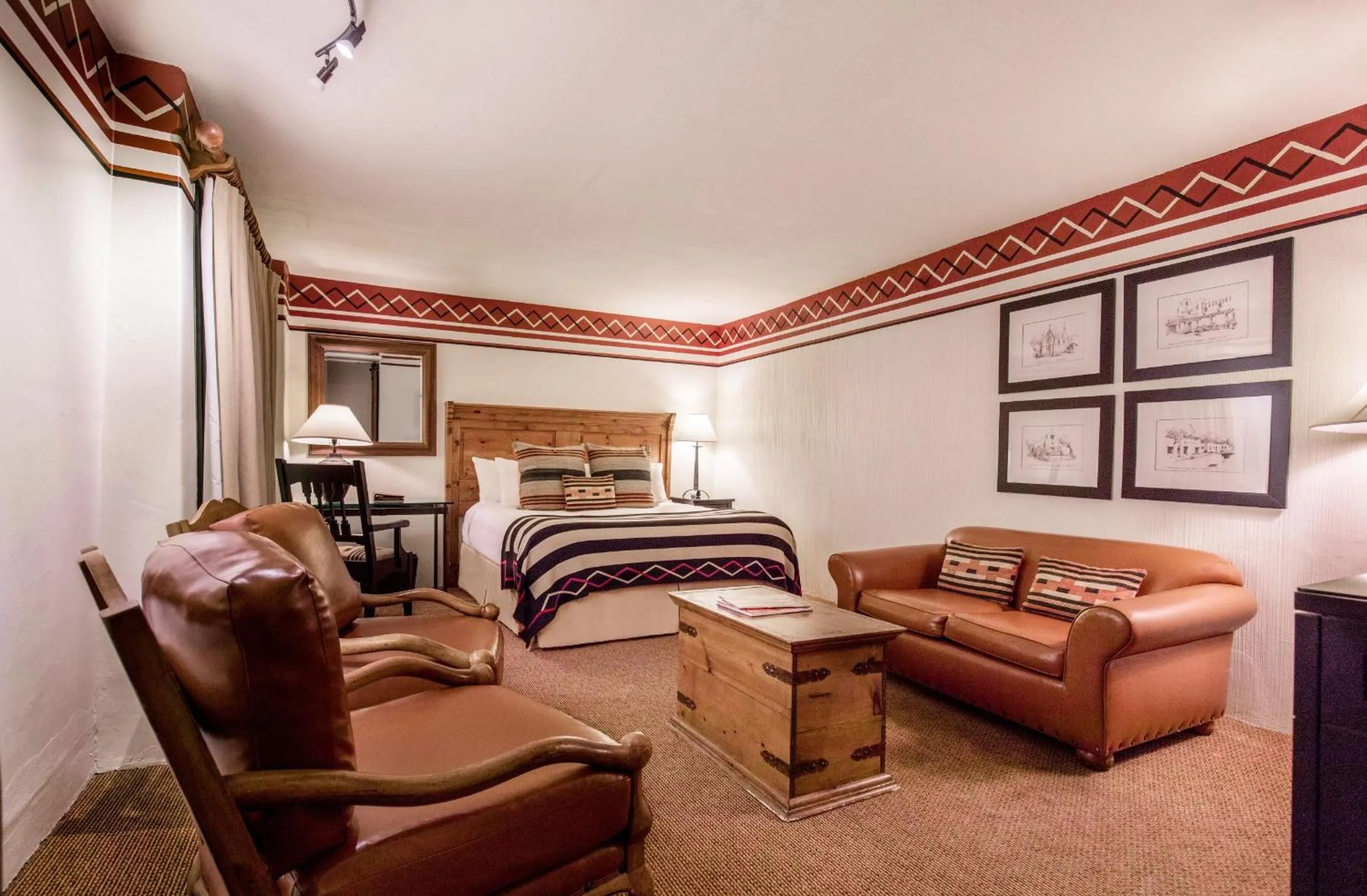 Grande King in Inn & Spa at Loretto