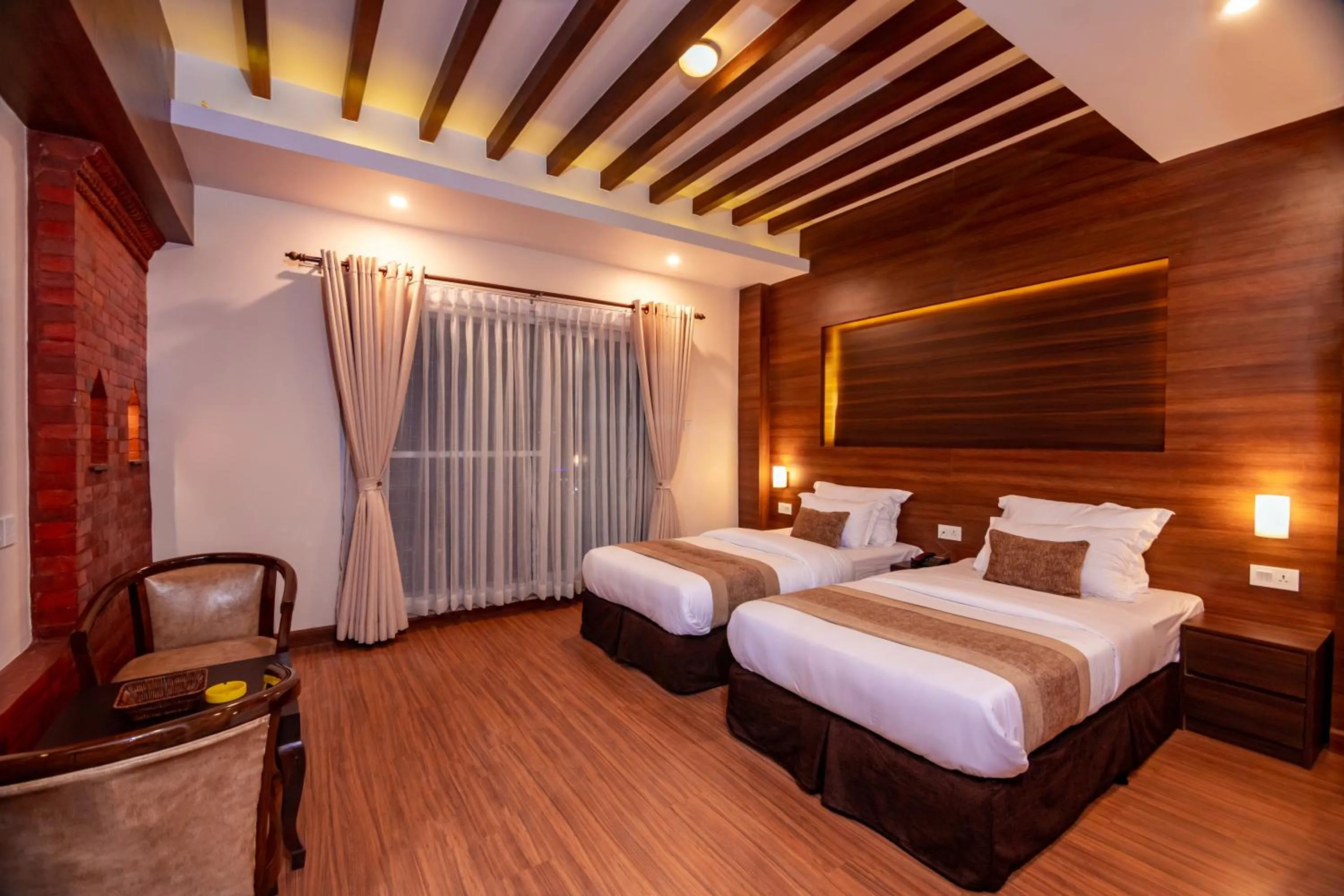 Twin Room with Balcony in Sunshine Boutique Hotel
