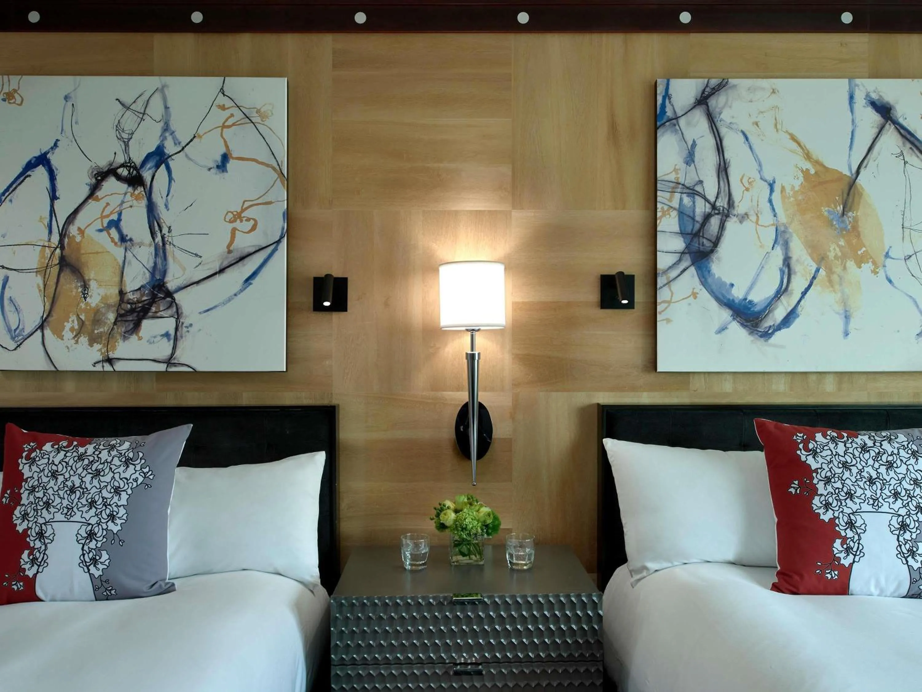 Luxury Room with Two Double Beds in Sofitel Philadelphia at Rittenhouse Square