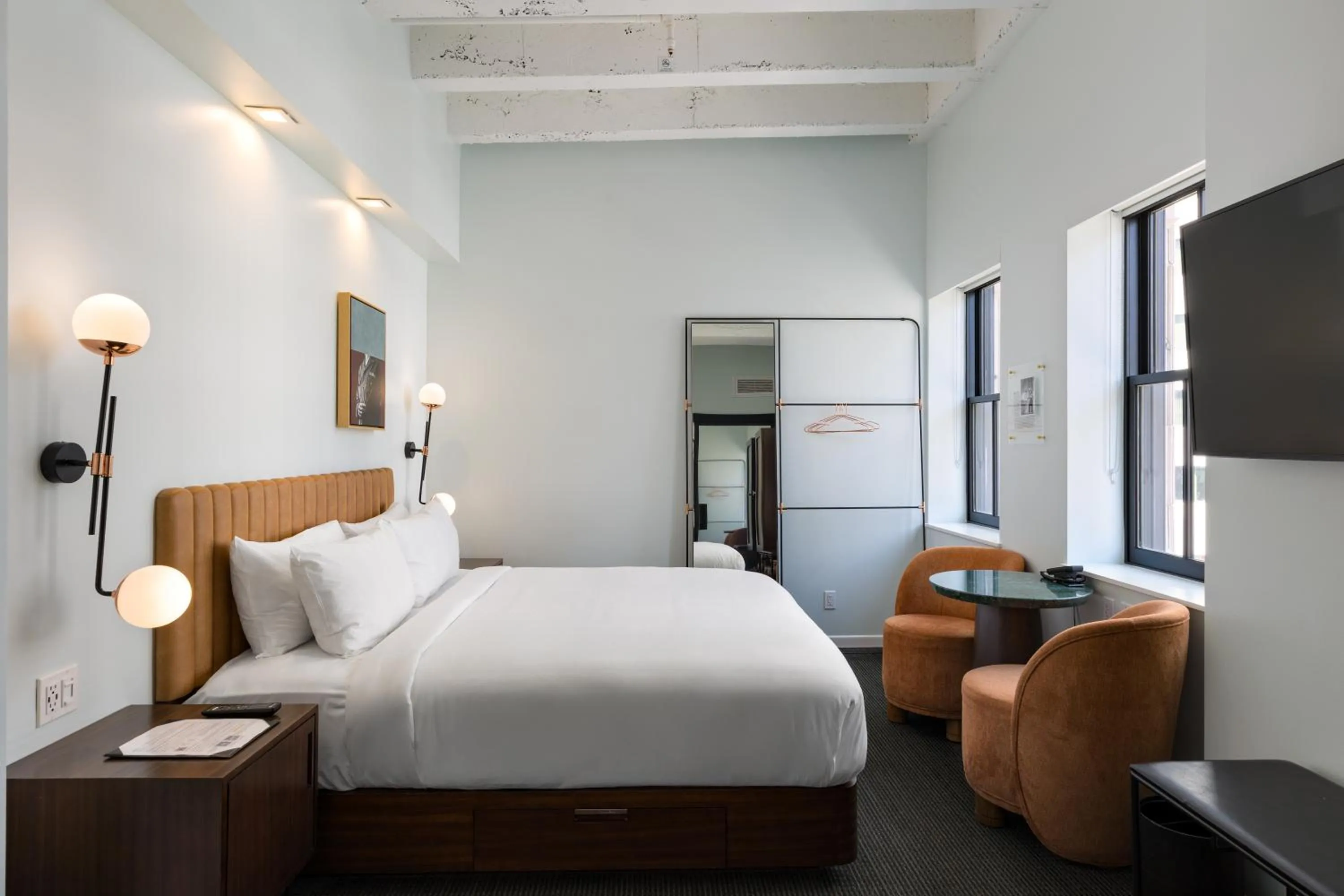 Petite King in The Guild Hotel, San Diego Downtown, a Marriott Tribute Portfolio Hotel