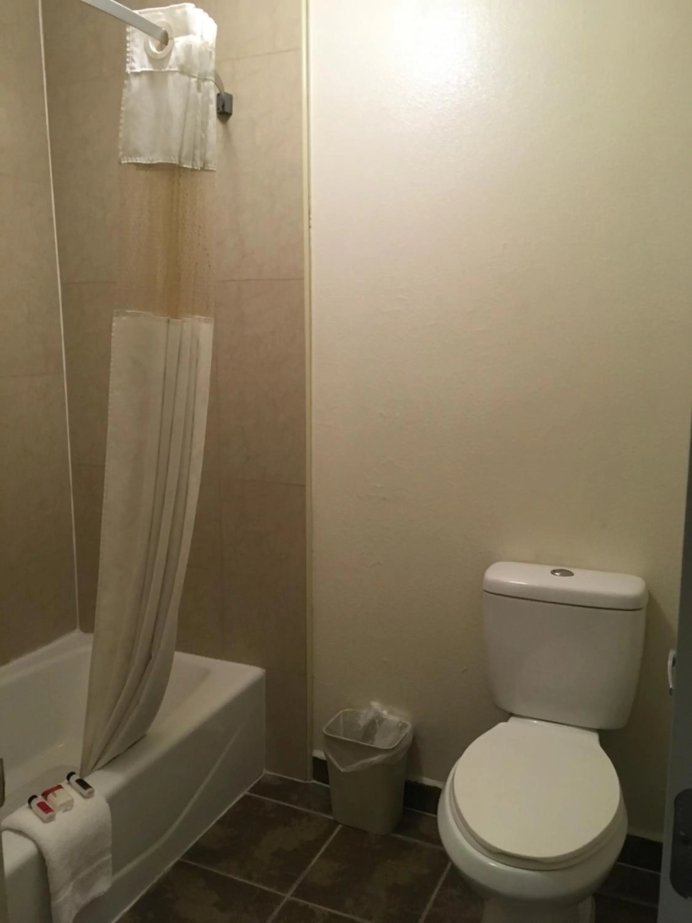 King Room - Non-Smoking in Ramada by Wyndham Ontario Airport & Convention Center