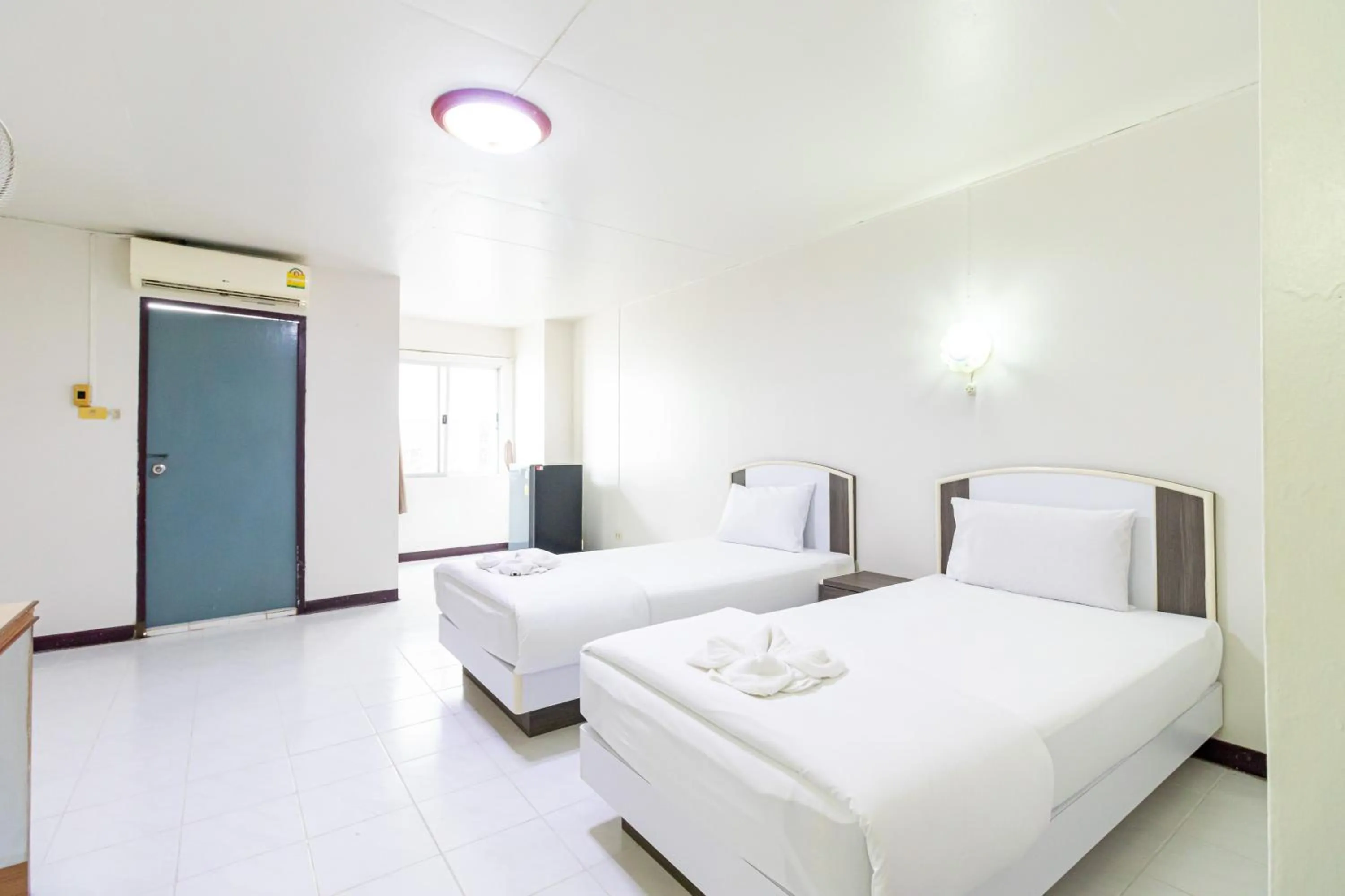 Deluxe Twin Room in Boonchai Mansion