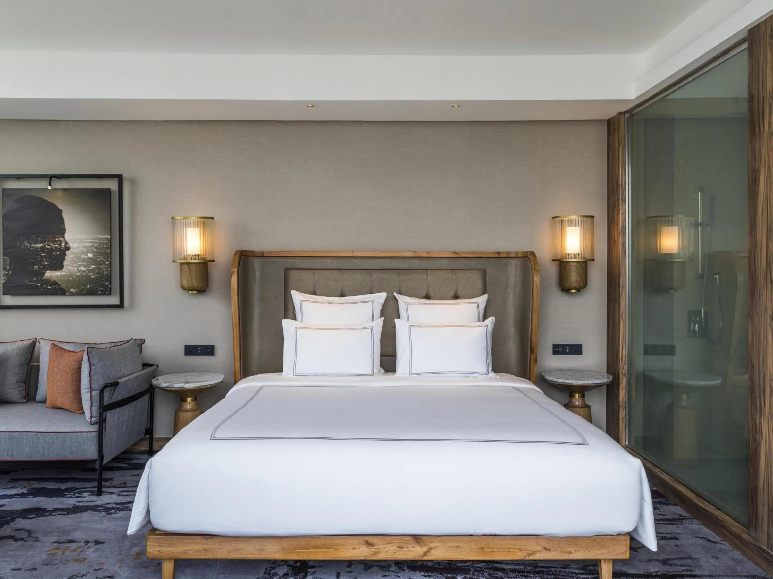 Swiss Select King Room in Swissôtel Jakarta PIK Avenue