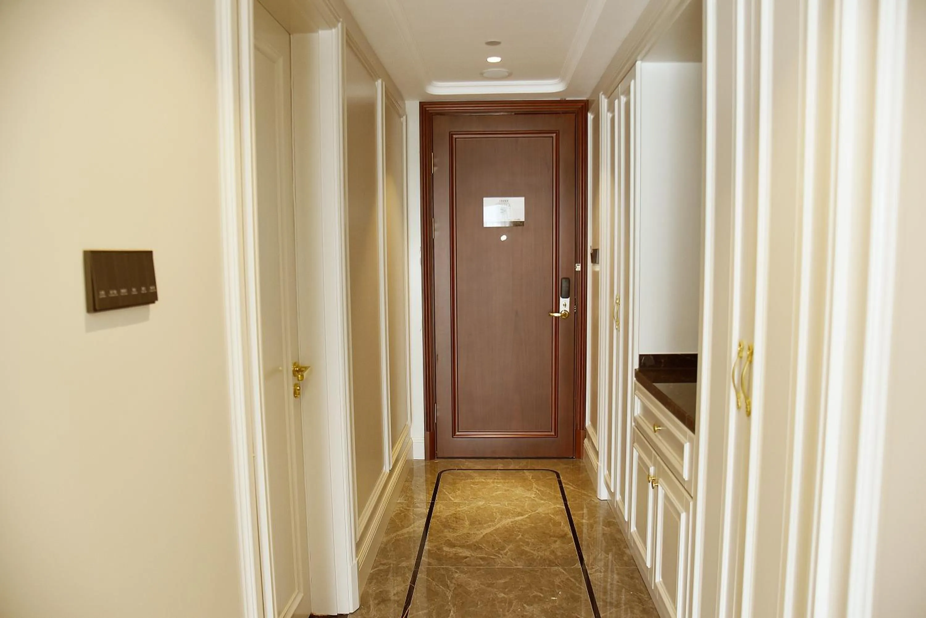 Business King Room - Non-Smoking in Ramada Plaza by Wyndham Wenzhou