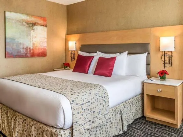 Executive King Room with City View in Warwick Seattle