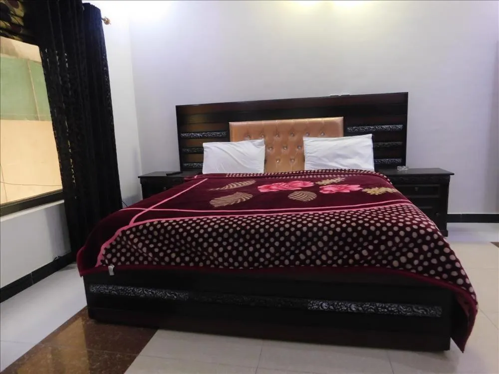 King Room in Usmania Guest House